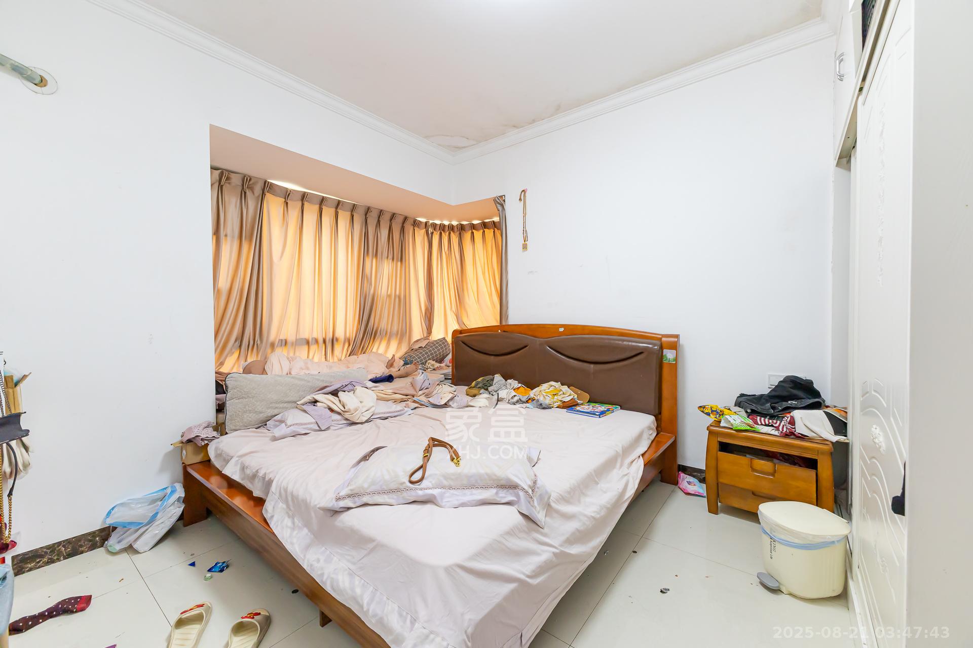 润和之悦（金泽园）  4室2厅1卫    89.0万卧室