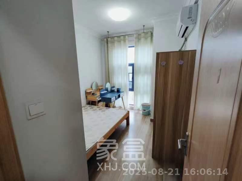江南华府  3室2厅1卫   2700.00元/月室内图