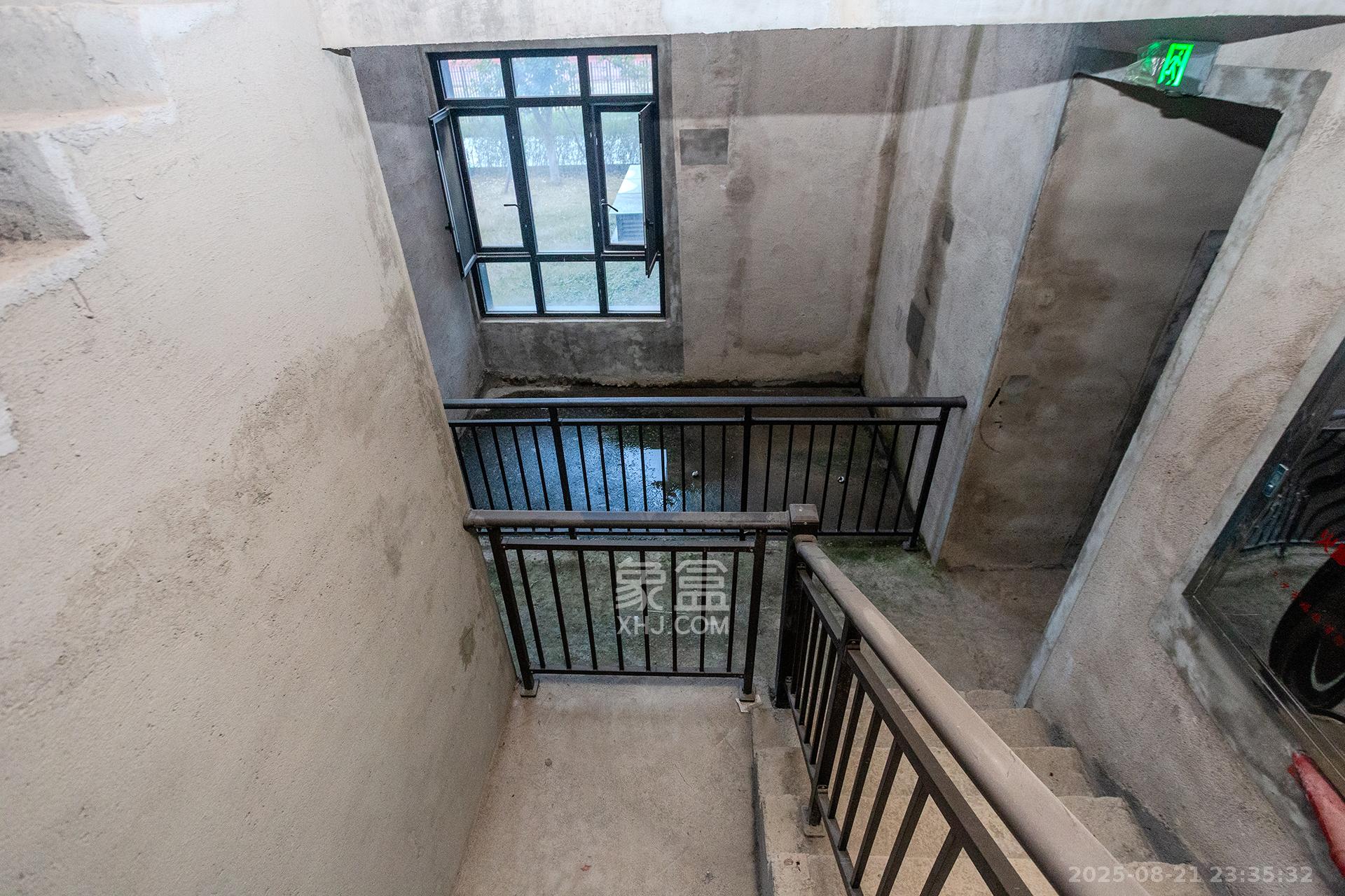 长房润和湘江玥 6室2厅2卫 600.0万 长房润和湘江玥 6室2厅2卫 600.0万其他