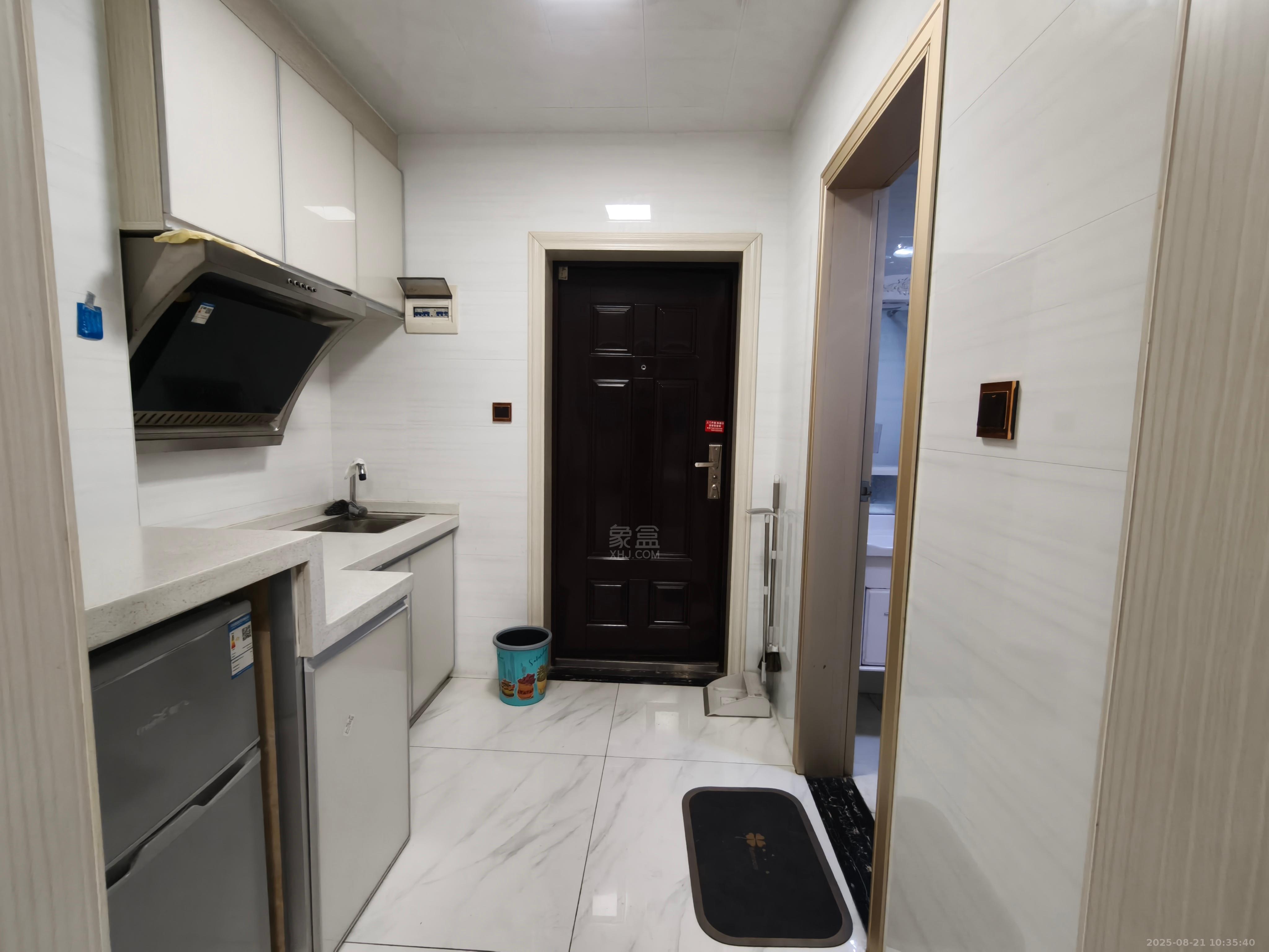 金质颐园 1室0厅1卫 1000.0元/月 金质颐园 1室0厅1卫 1000.0元/月室内图