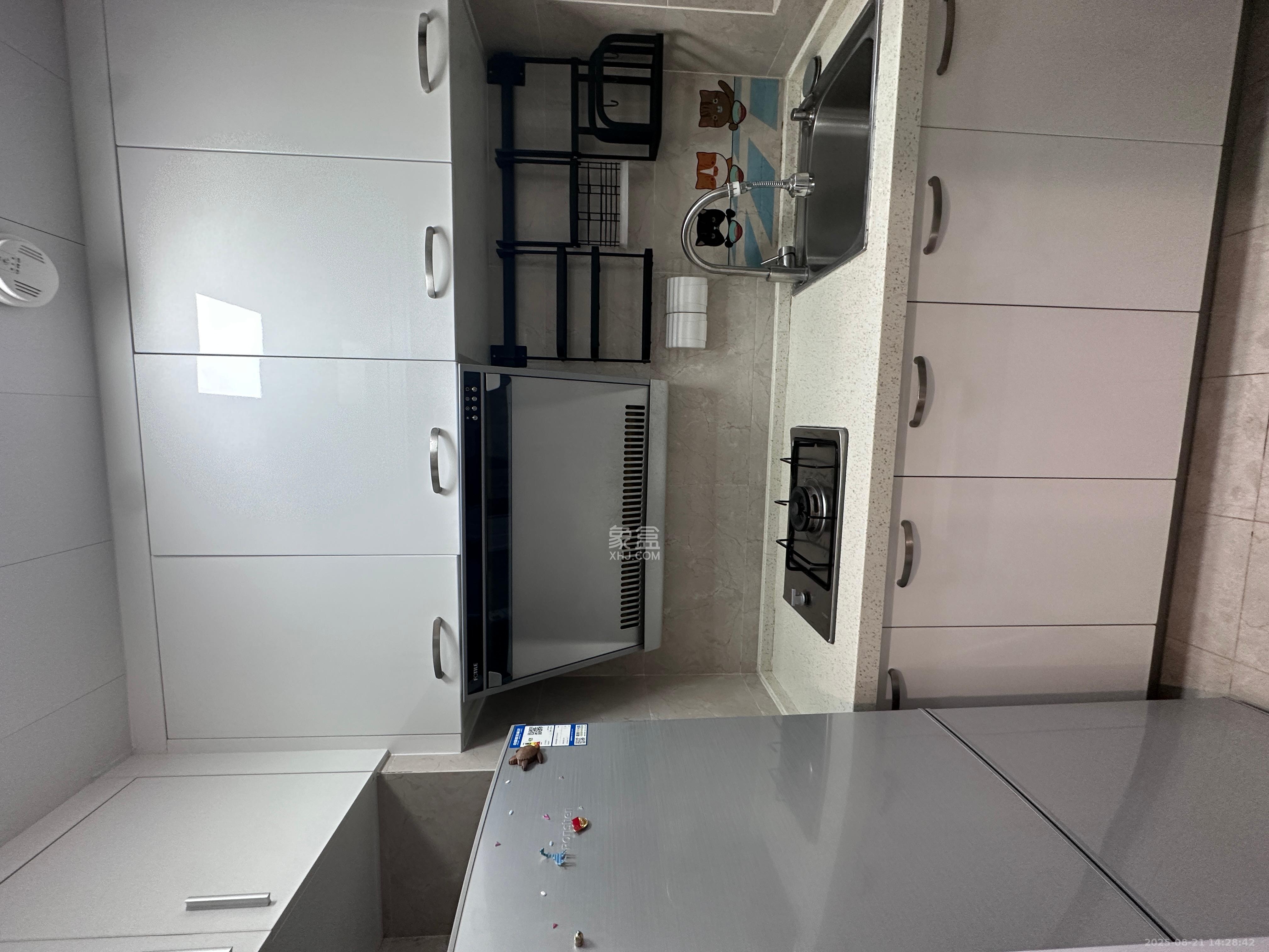 中建信和城  1室1厅1卫    1500.0元/月室内图