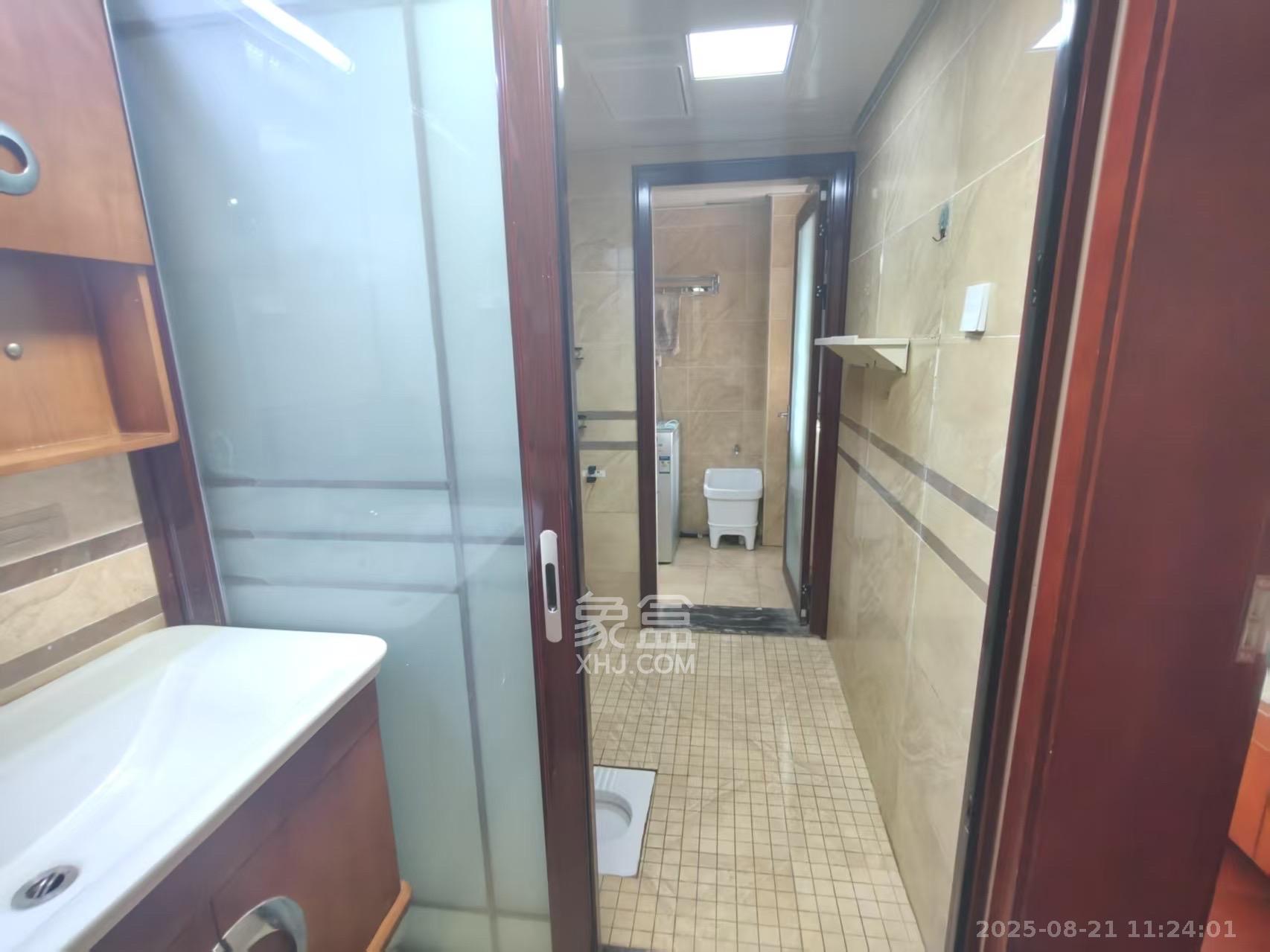 旭辉御府  3室2厅1卫   2800.00元/月室内图