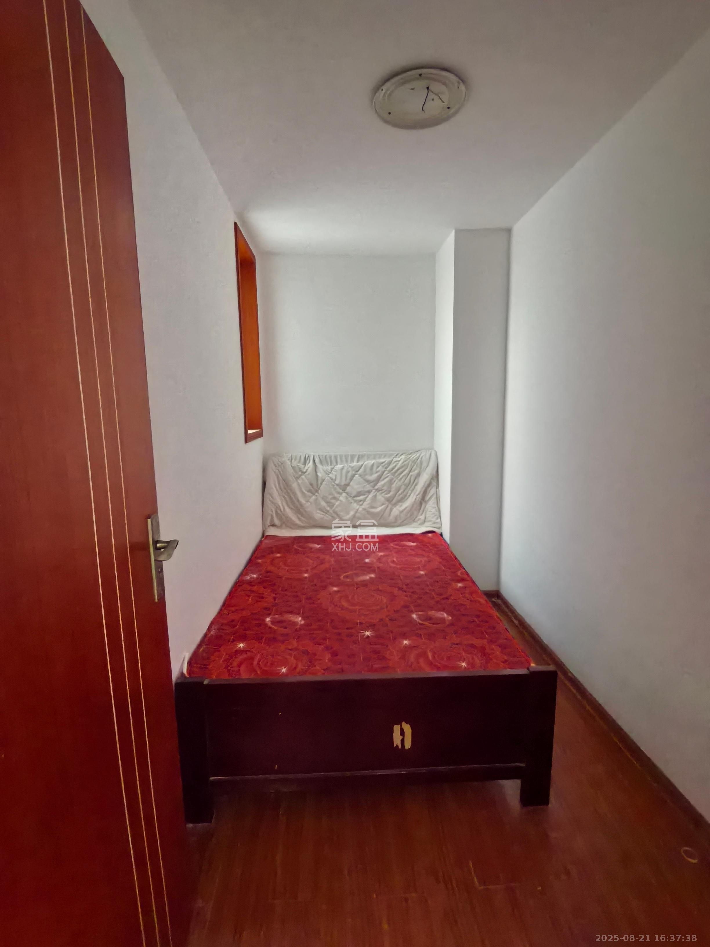 中房F联邦  2室2厅1卫    1800.0元/月 中房F联邦  2室2厅1卫    1800.0元/月室内图