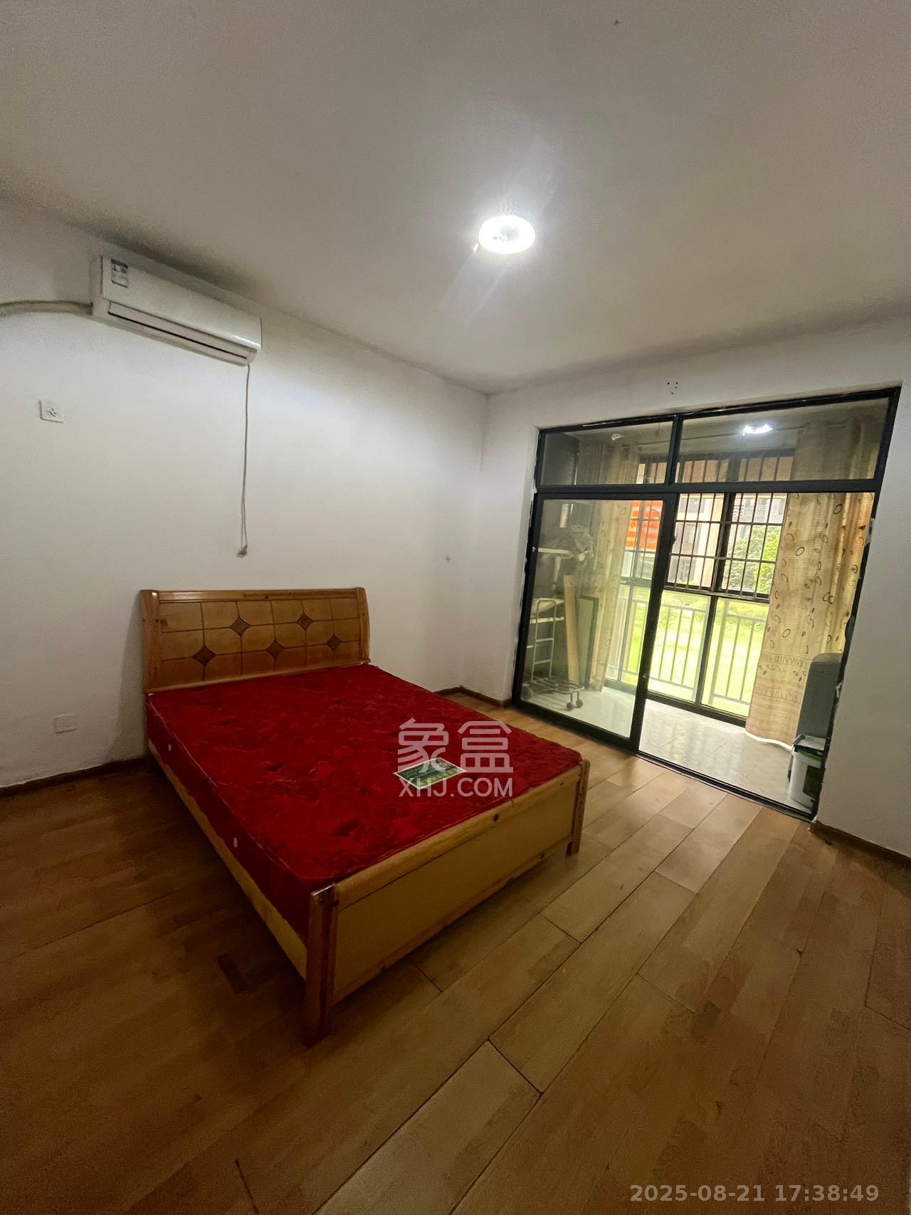 中信文化广场(中信新城二期) 3室2厅2卫 1750.0元/月 中信文化广场(中信新城二期) 3室2厅2卫 1750.0元/月室内图