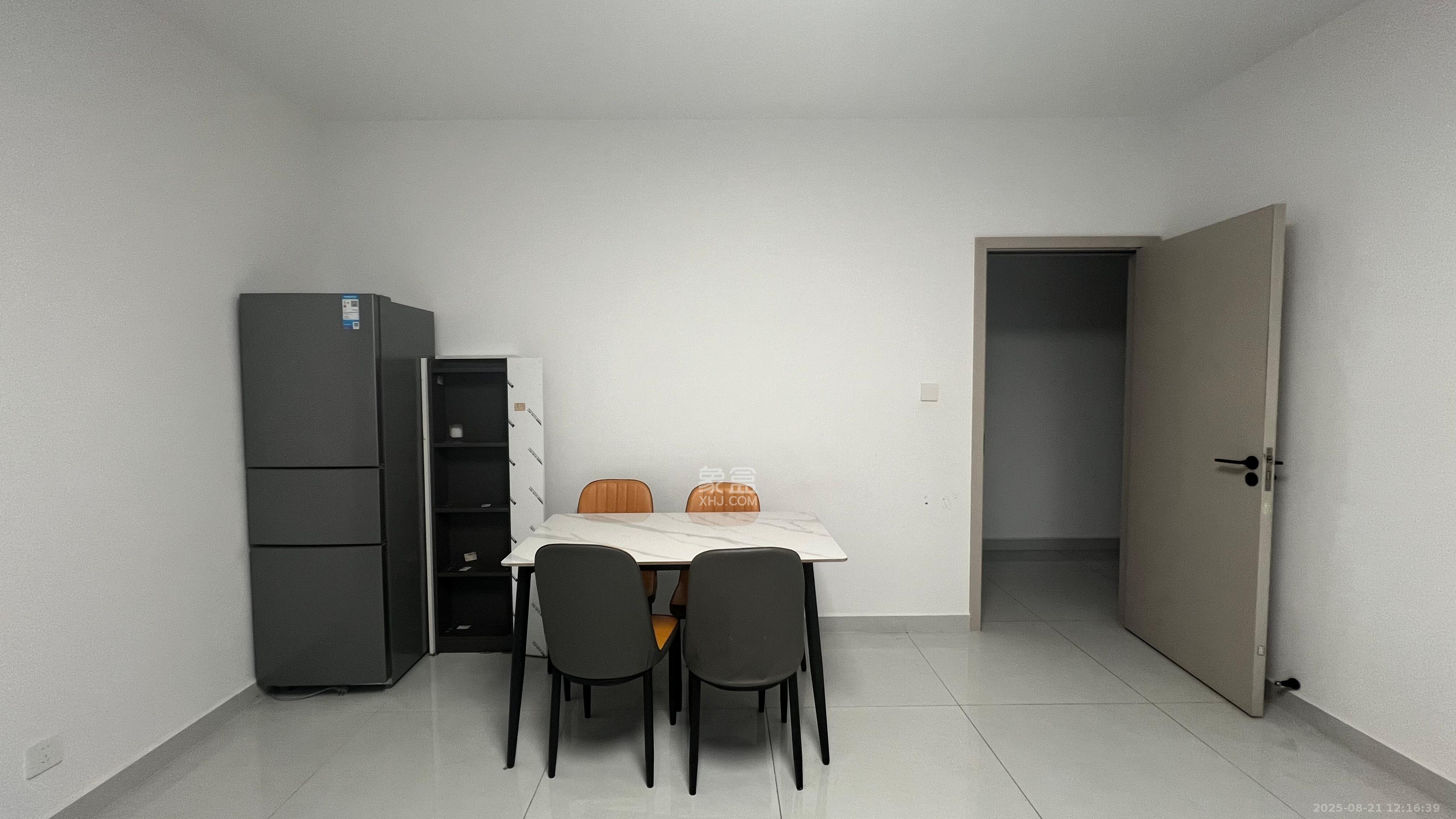 谷峰安置小区(惟德园)  2室2厅1卫    1800.0元/月 谷峰安置小区(惟德园)  2室2厅1卫    1800.0元/月室内图