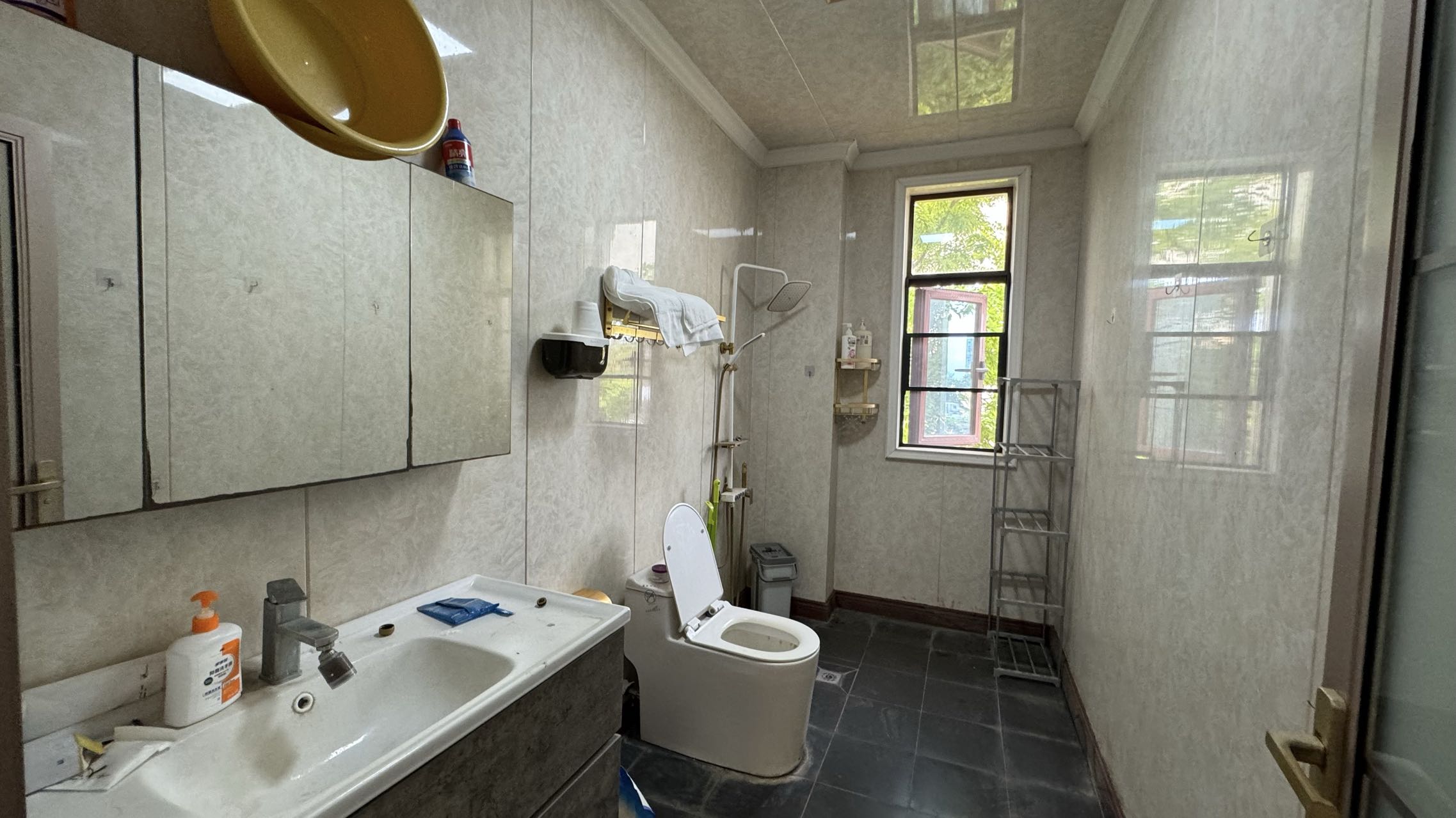 苍西村自建别墅 9室2厅3卫 13000.0元/月 苍西村自建别墅 9室2厅3卫 13000.0元/月室内图