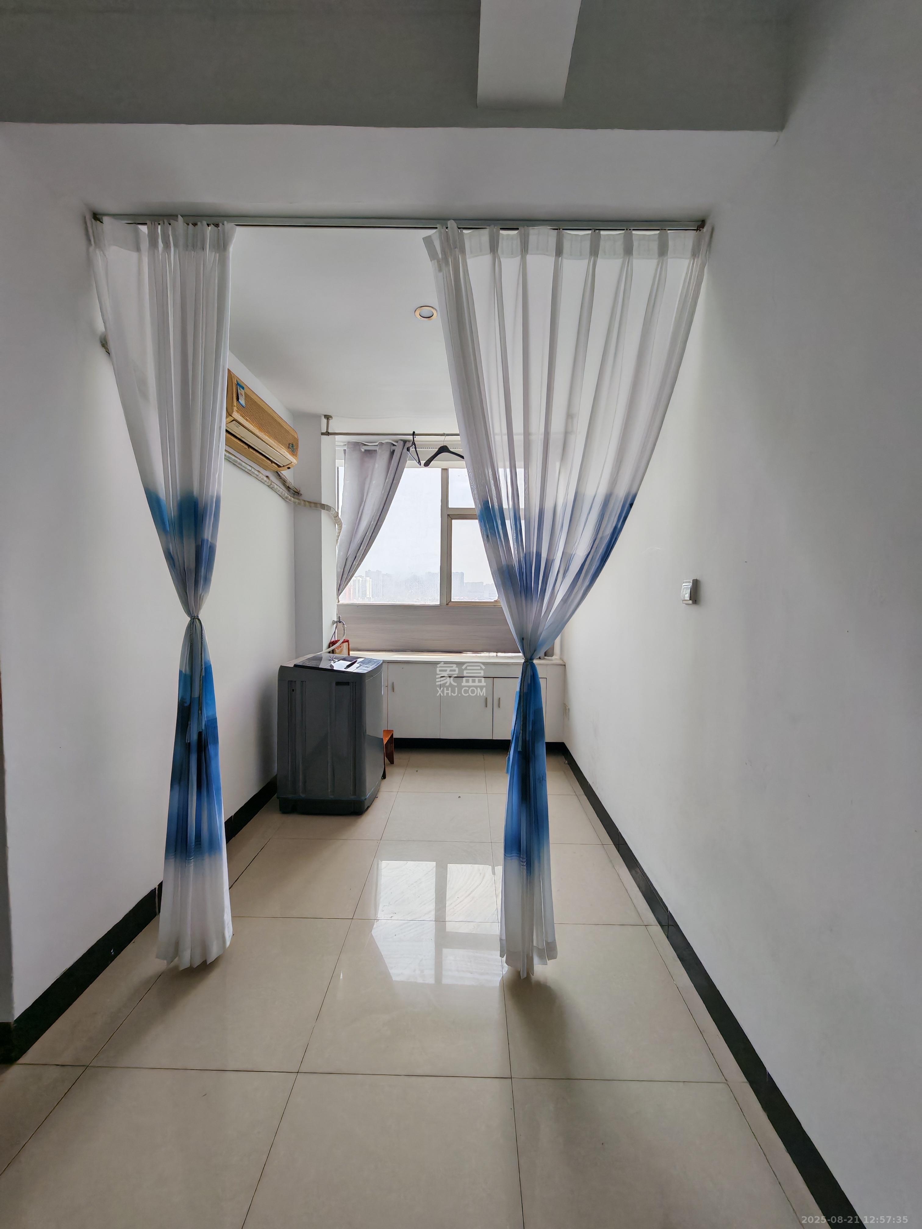 红星国际星城  2室1厅1卫    1650.0元/月室内图