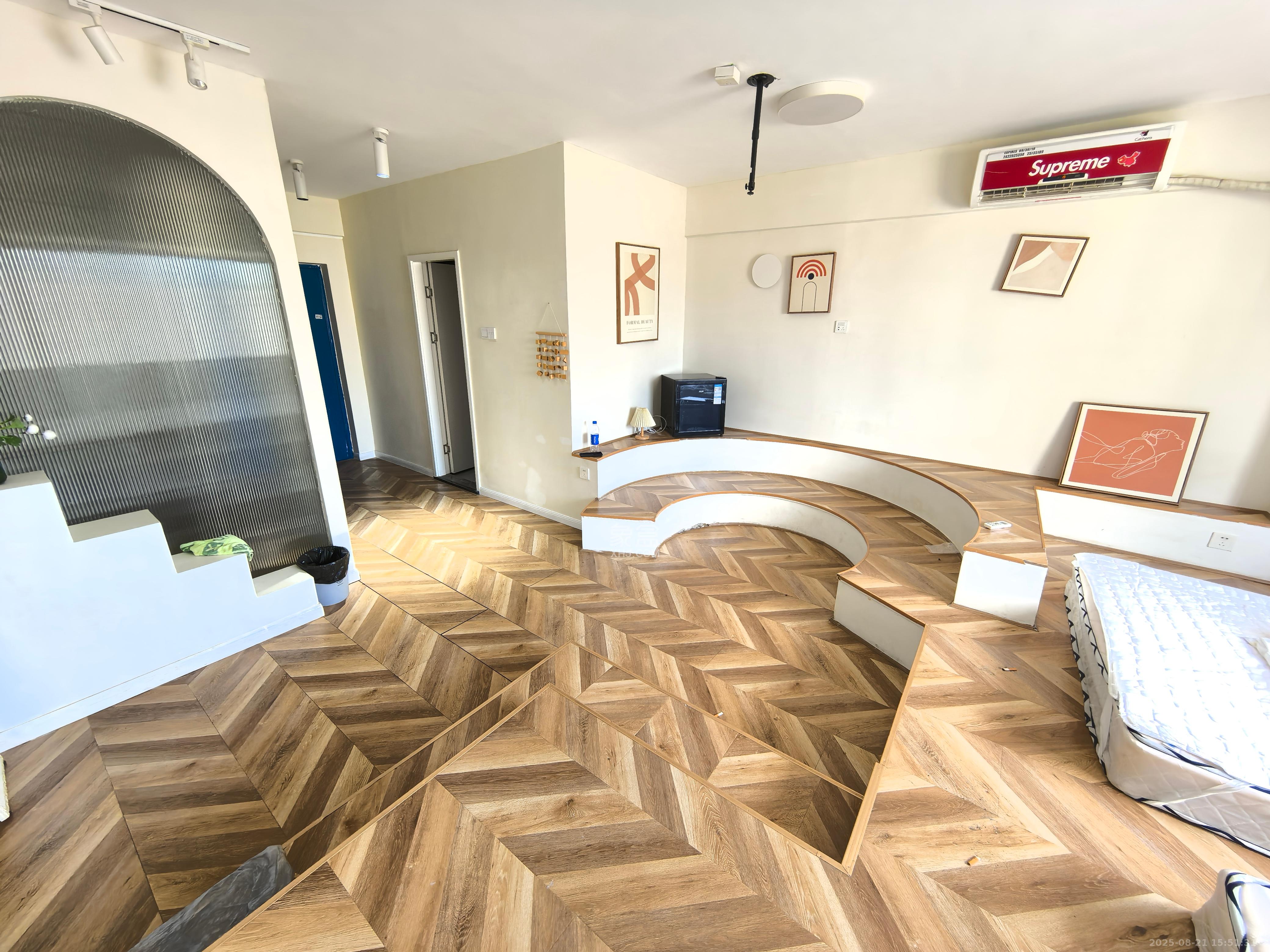 印象天心  1室1厅1卫    2000.0元/月室内图