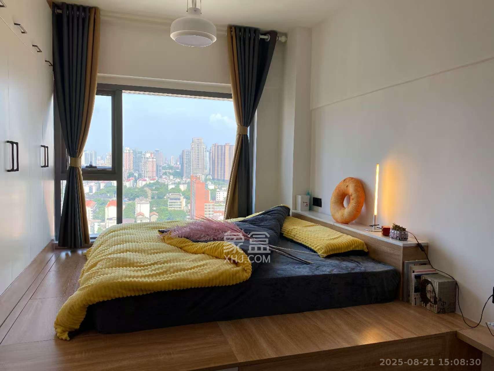 东怡外国(南湖一号)  1室1厅1卫    2500.0元/月 东怡外国(南湖一号)  1室1厅1卫    2500.0元/月室内图