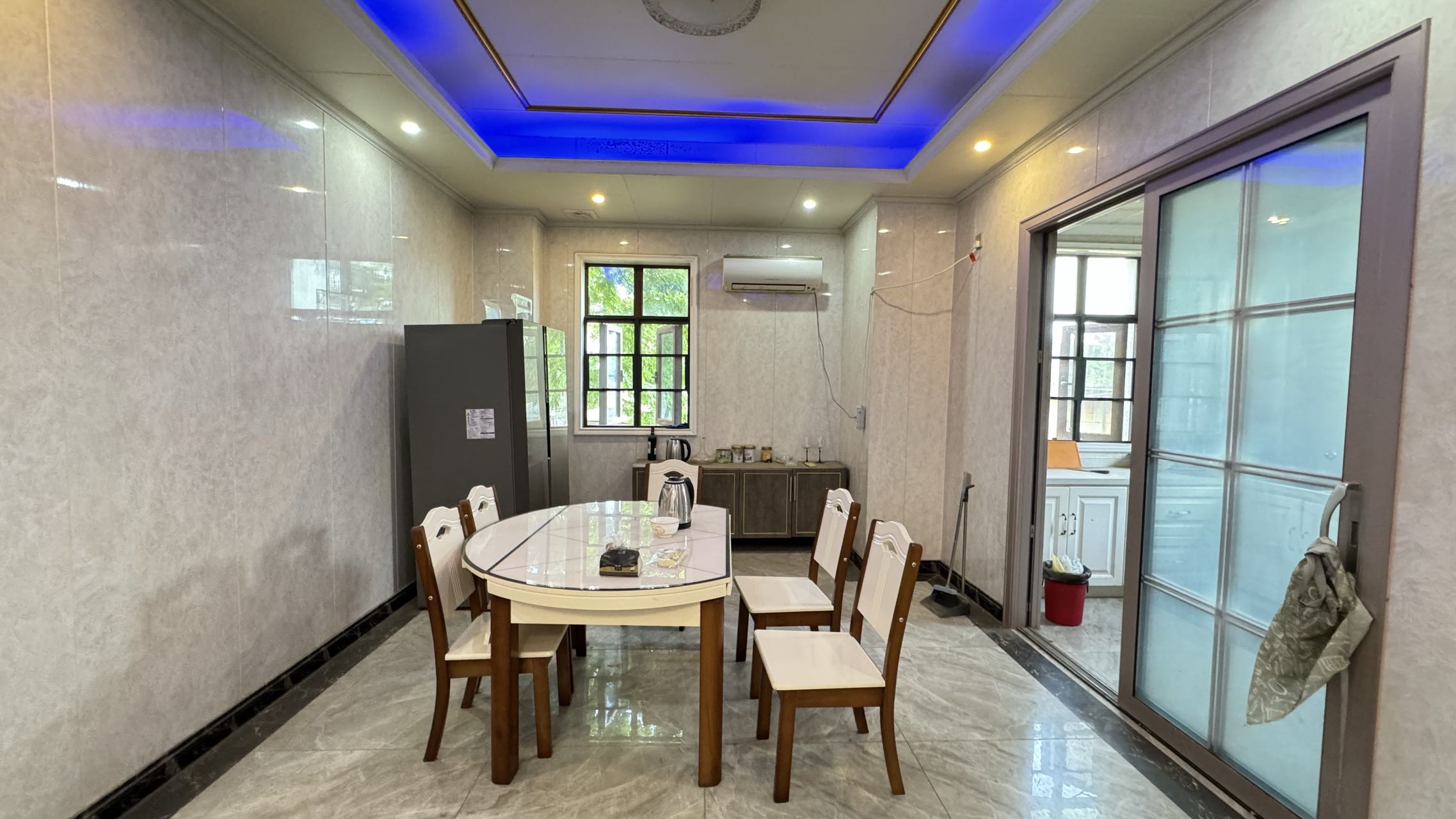 苍西村自建别墅 9室2厅3卫 13000.0元/月 苍西村自建别墅 9室2厅3卫 13000.0元/月室内图