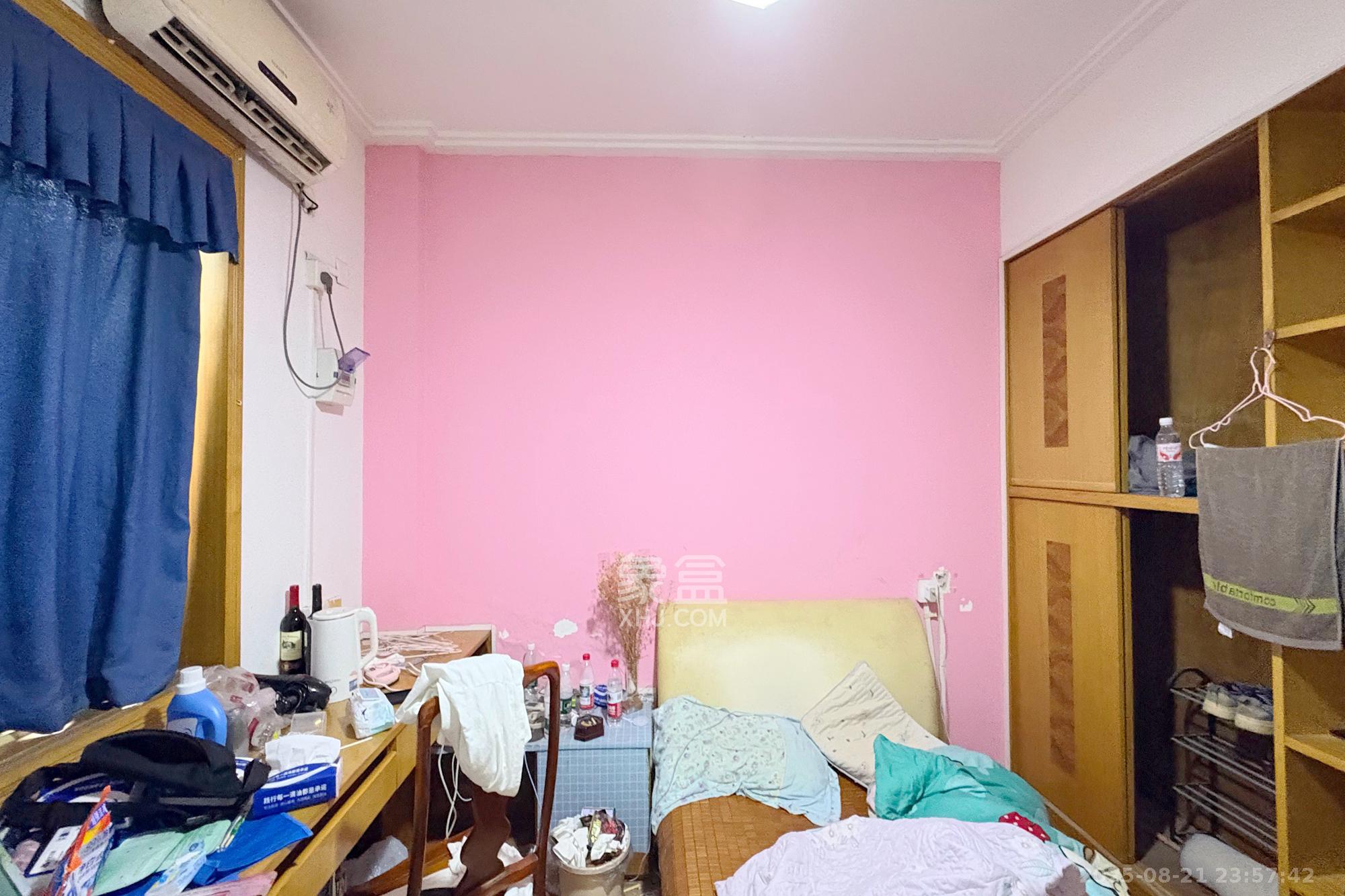 瑞丰苑  3室2厅2卫    103.0万 瑞丰苑  3室2厅2卫    103.0万卧室