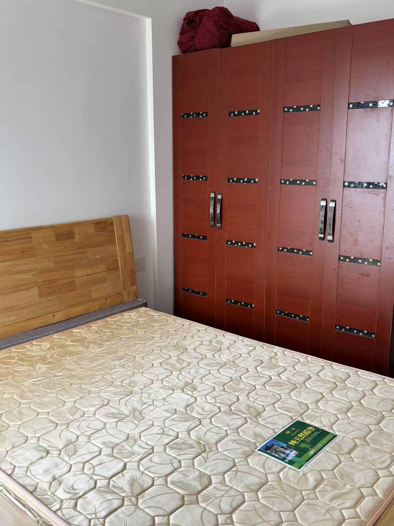 新大洲教师住宅小区 2室2厅1卫 2000.0元/月 新大洲教师住宅小区 2室2厅1卫 2000.0元/月室内图