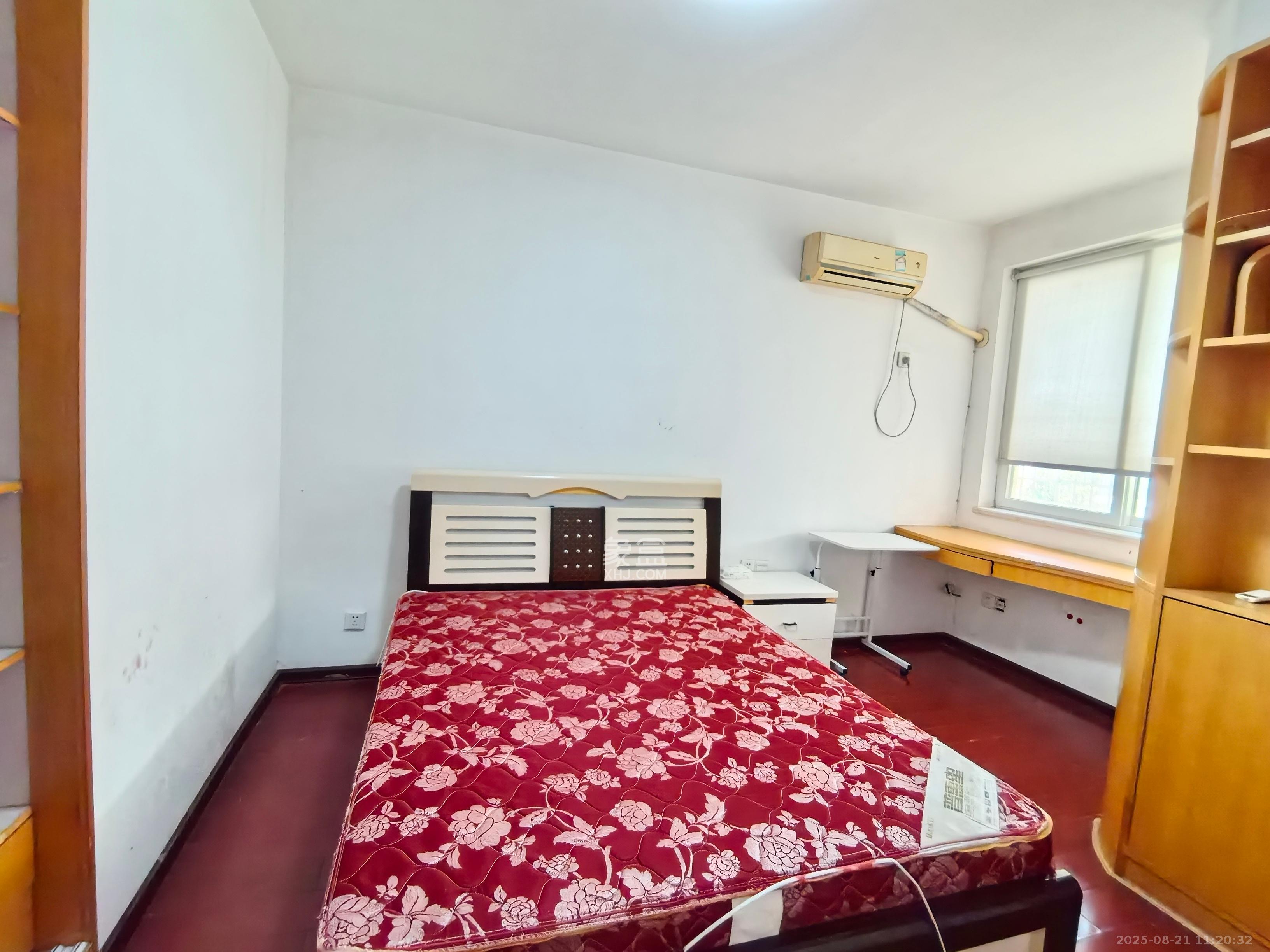 东方名都百草园  2室1厅1卫    1350.0元/月室内图