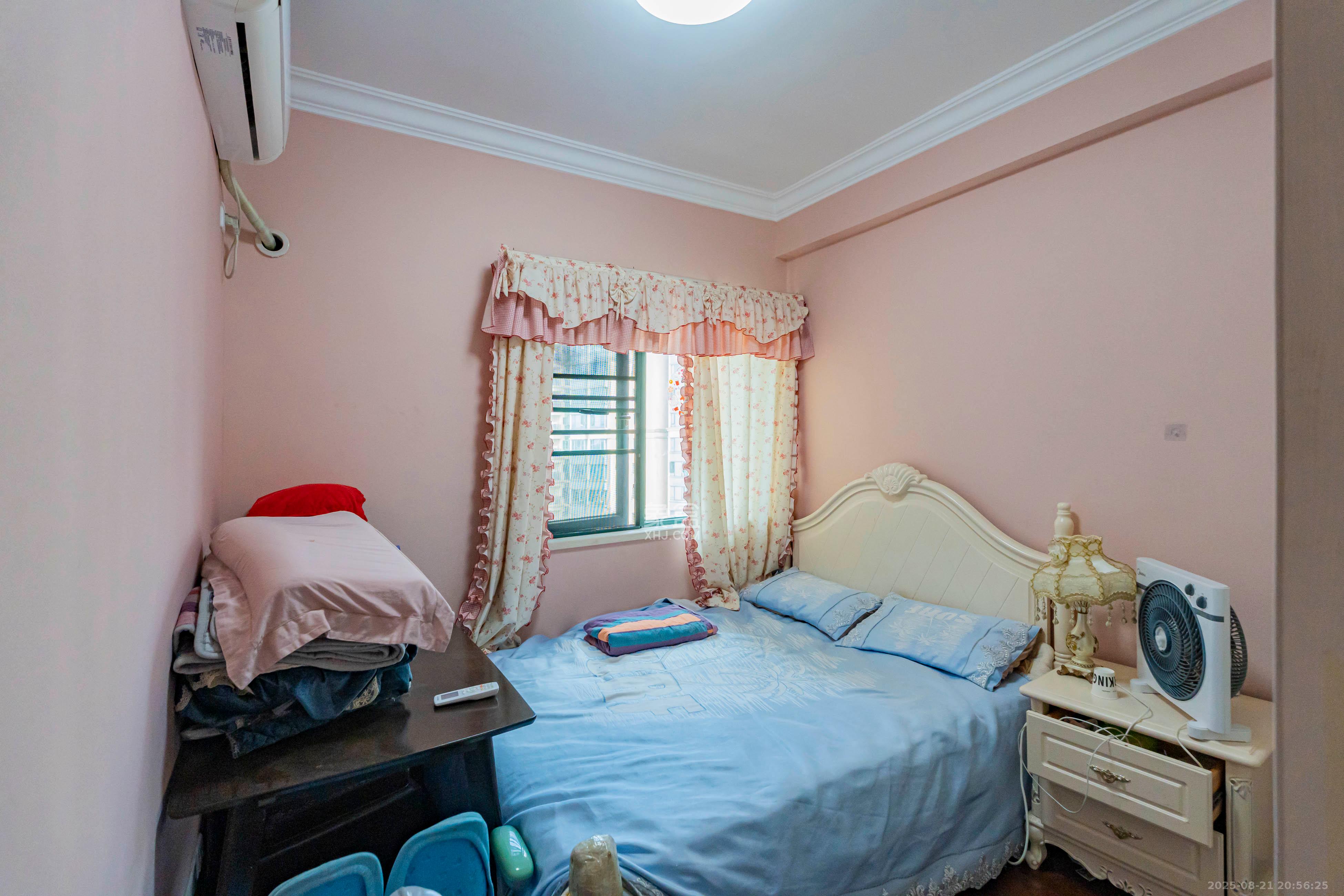 恒大雅苑  2室2厅1卫    76.0万卧室