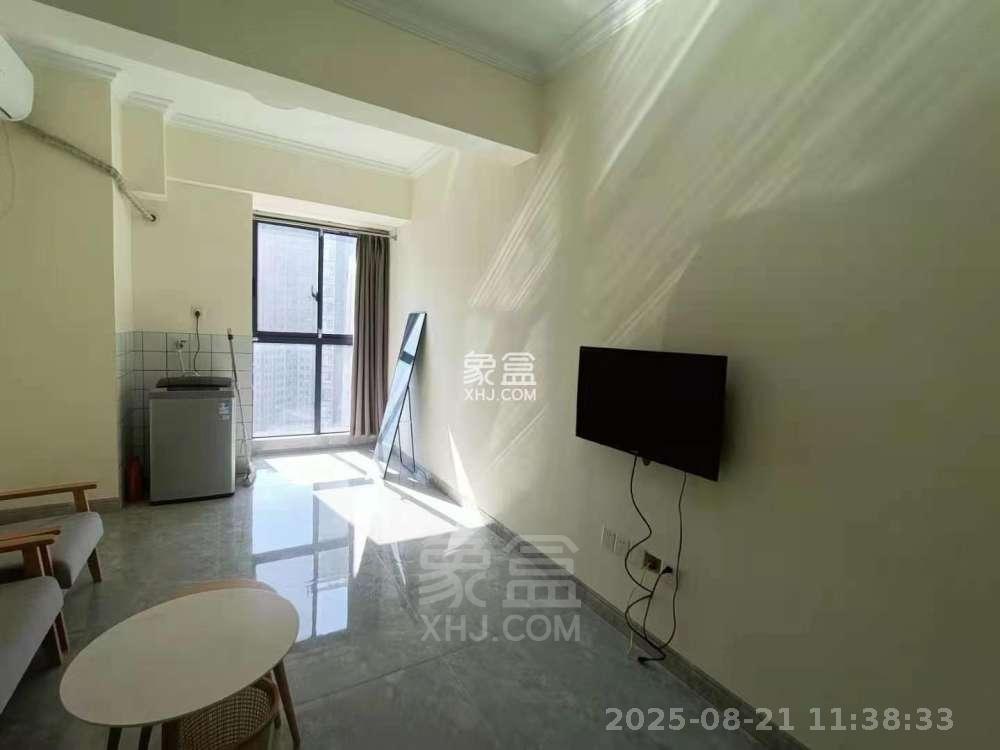 中建御山和苑  1室1厅1卫   1600.00元/月室内图