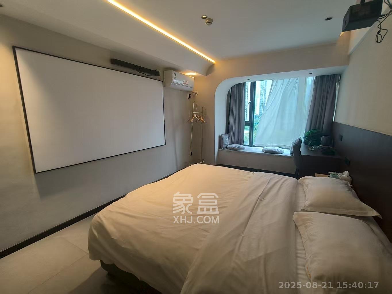 卓越浅水湾  1室1厅1卫    1800.0元/月 卓越浅水湾  1室1厅1卫    1800.0元/月