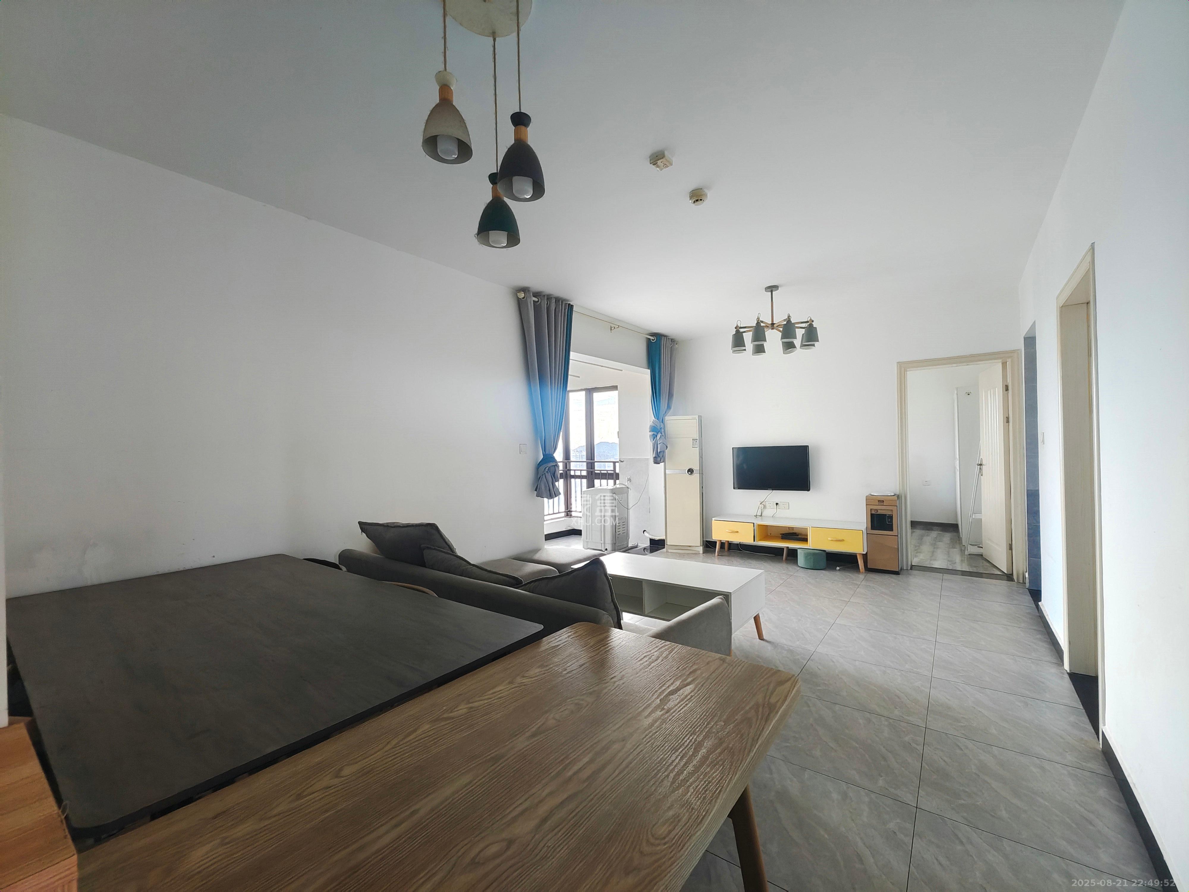 保利西海岸B区 3室2厅1卫 3000.0元/月 保利西海岸B区 3室2厅1卫 3000.0元/月室内图