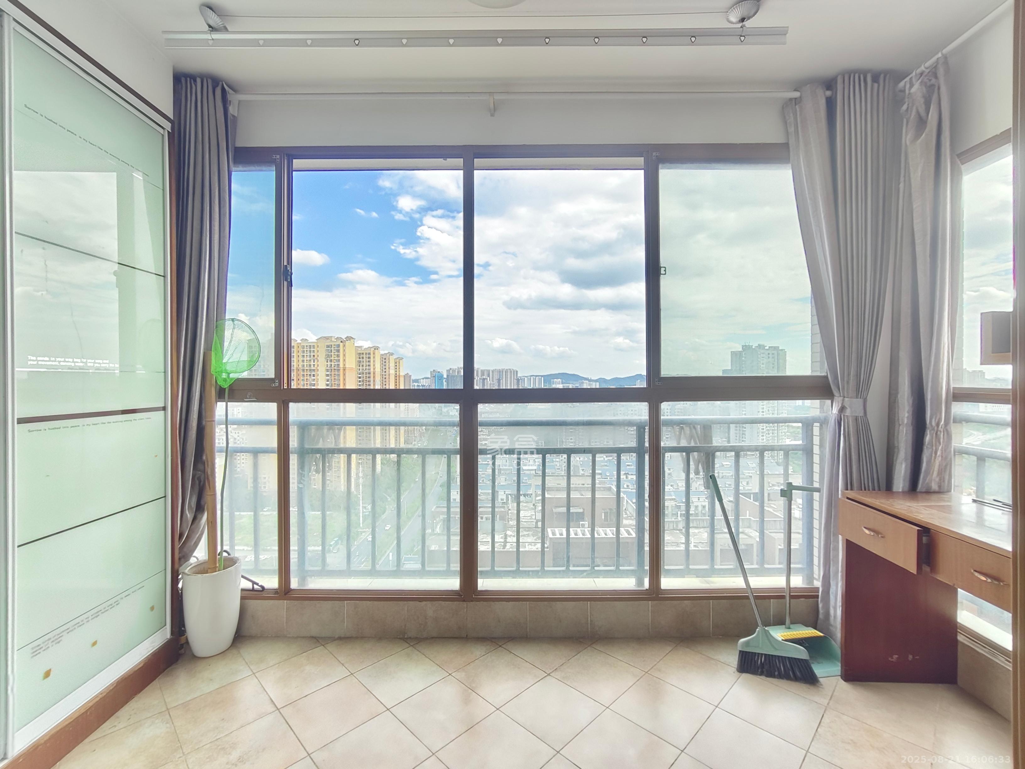 锑都家园 2室2厅1卫 1600.0元/月 锑都家园 2室2厅1卫 1600.0元/月室内图