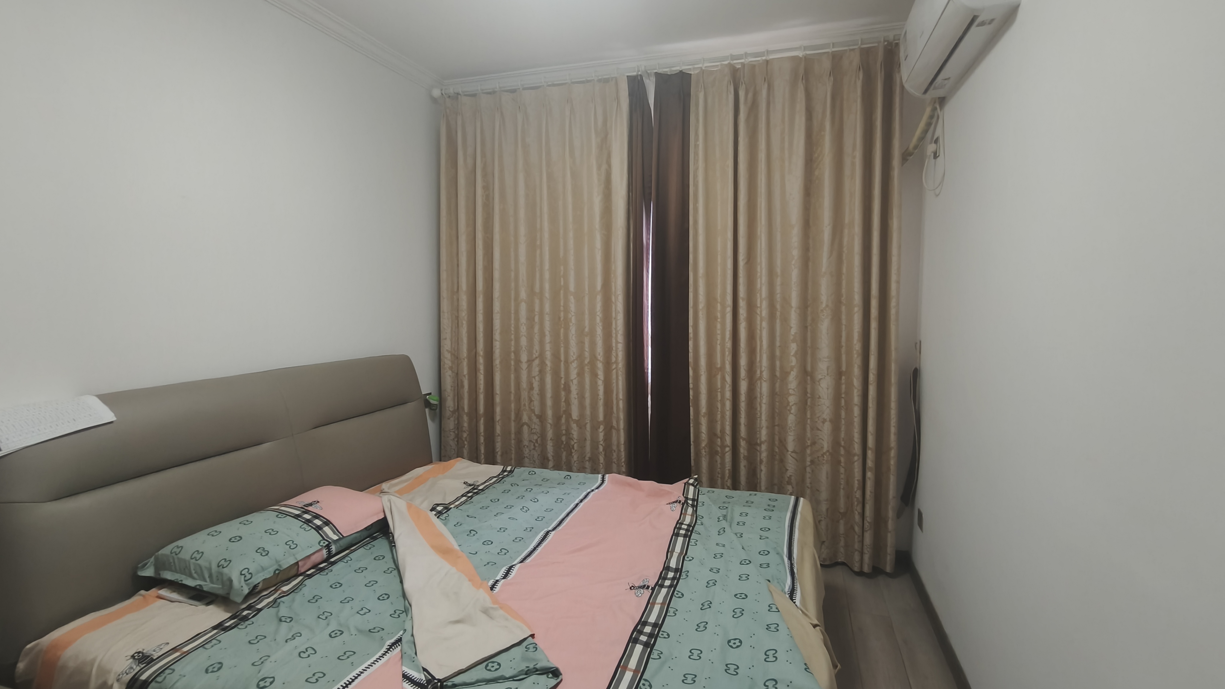 碧桂园梓山府  4室2厅2卫    3200.0元/月室内图