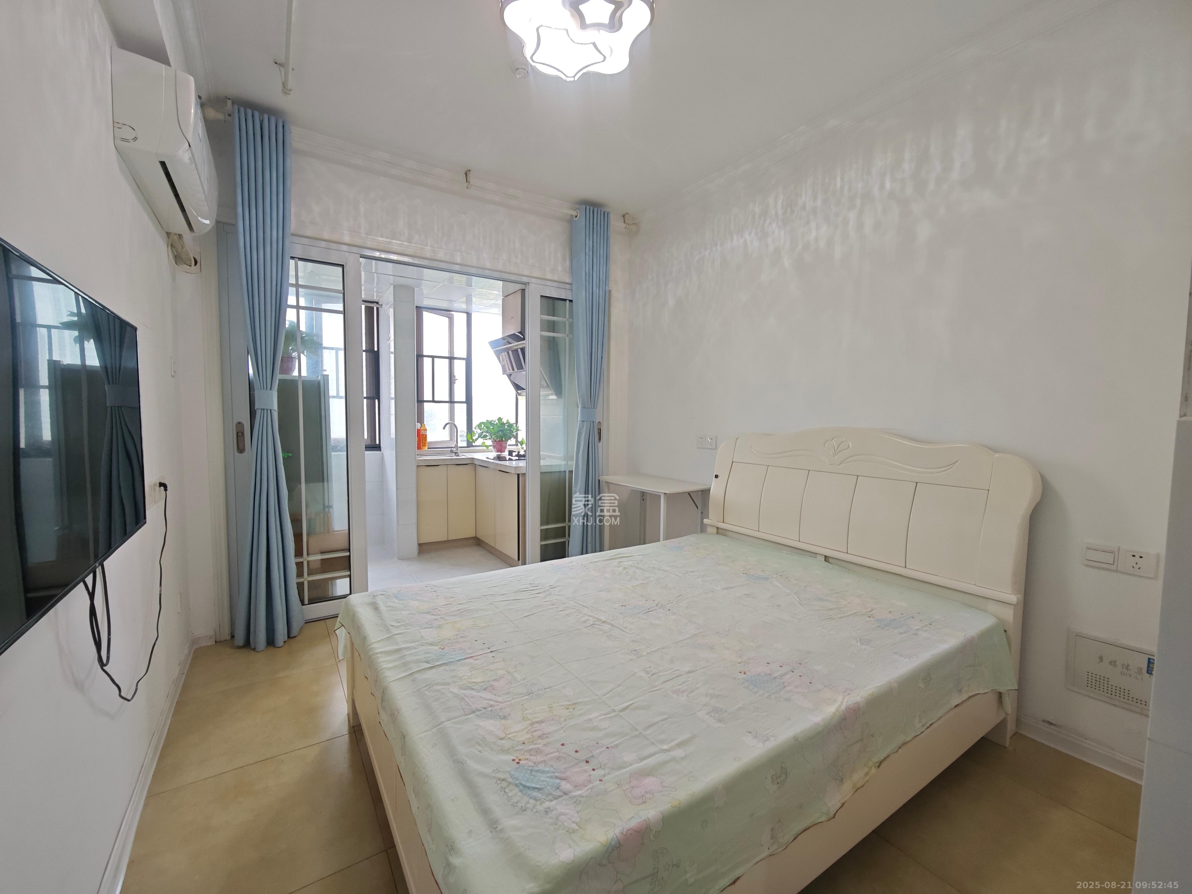 欧亚达国际广场  1室1厅1卫    1400.0元/月室内图