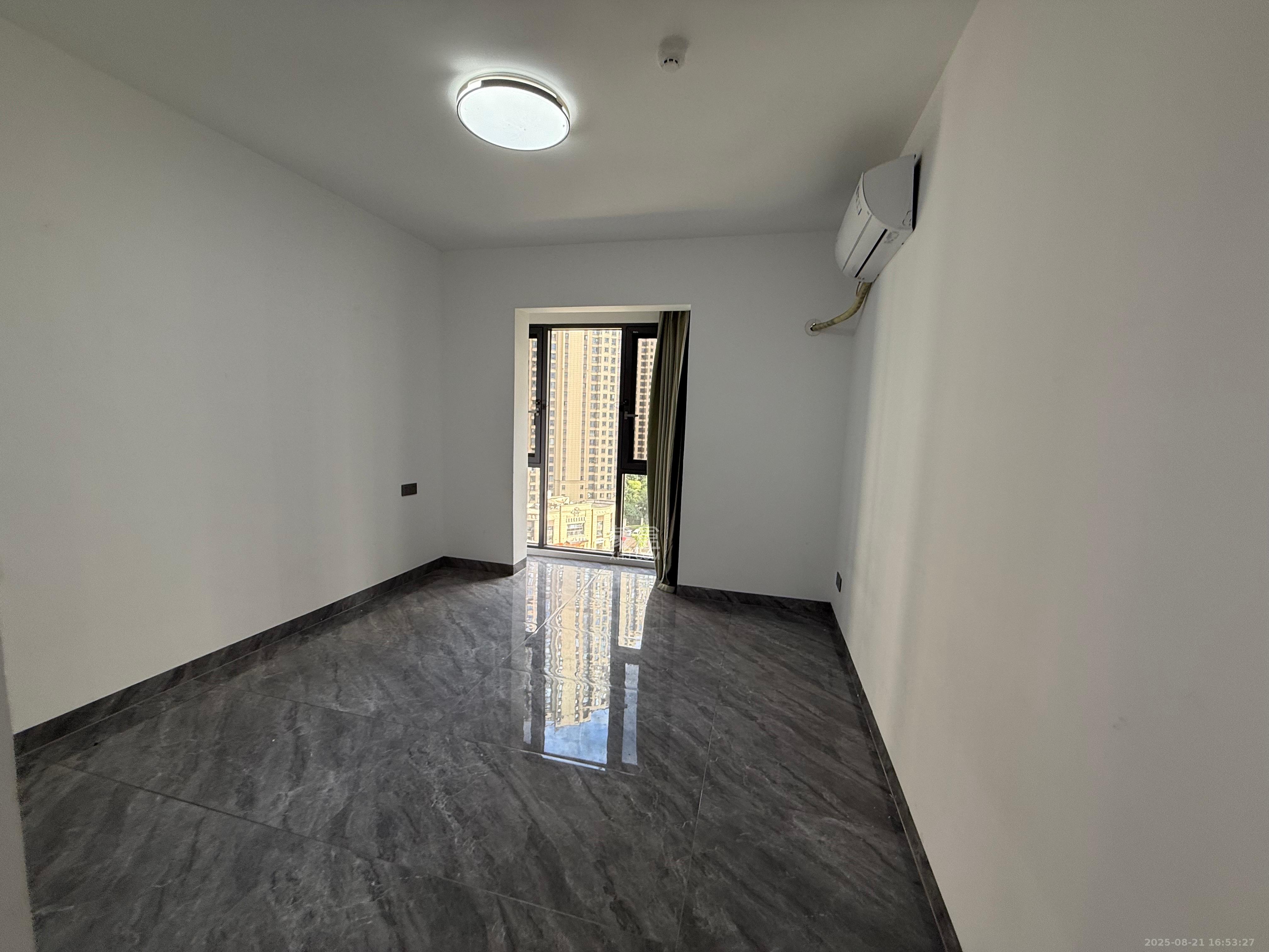 保利天禧D区 4室2厅2卫 3800.0元/月 保利天禧D区 4室2厅2卫 3800.0元/月室内图