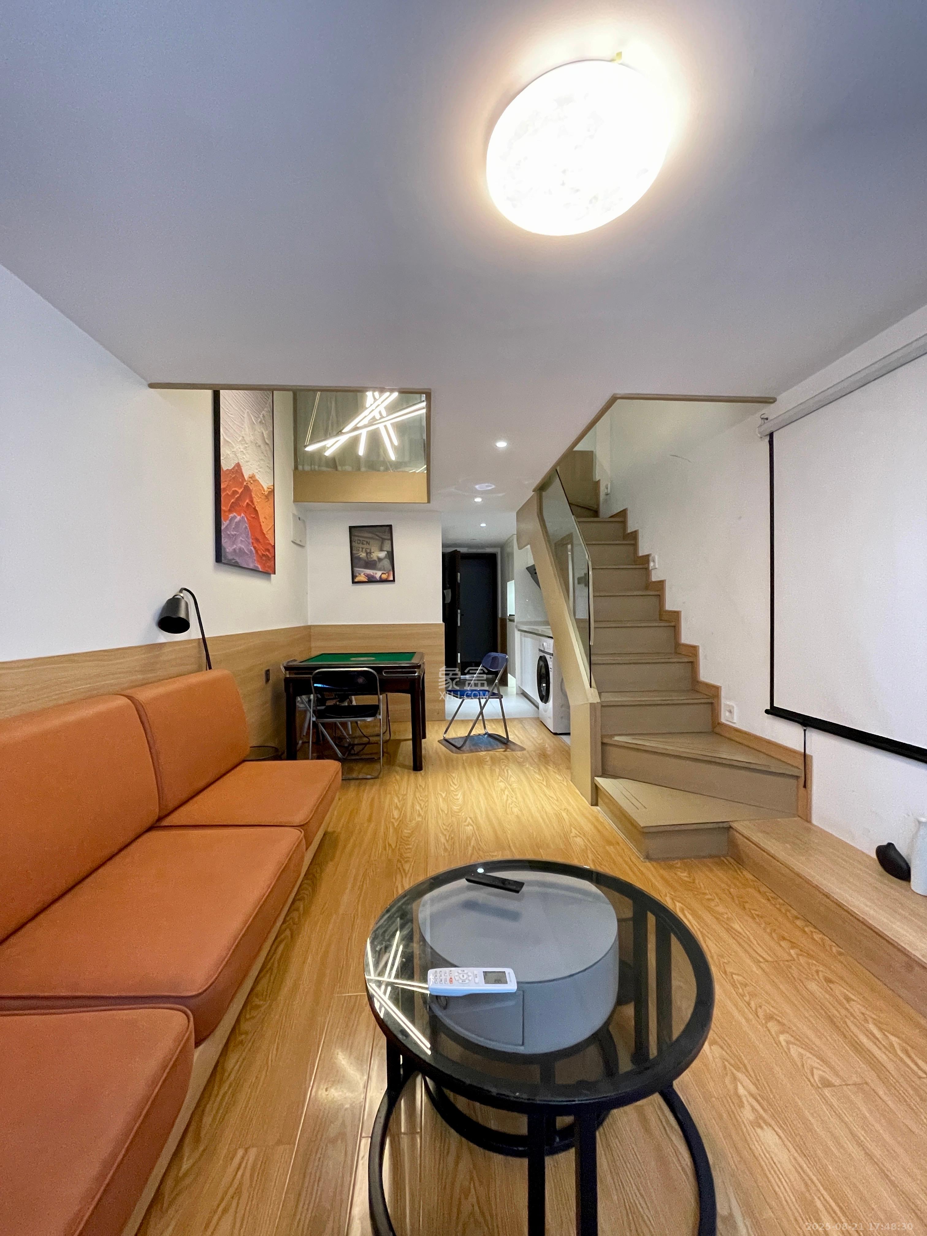 阳光城檀悦  2室1厅1卫    2600.0元/月 阳光城檀悦  2室1厅1卫    2600.0元/月室内图