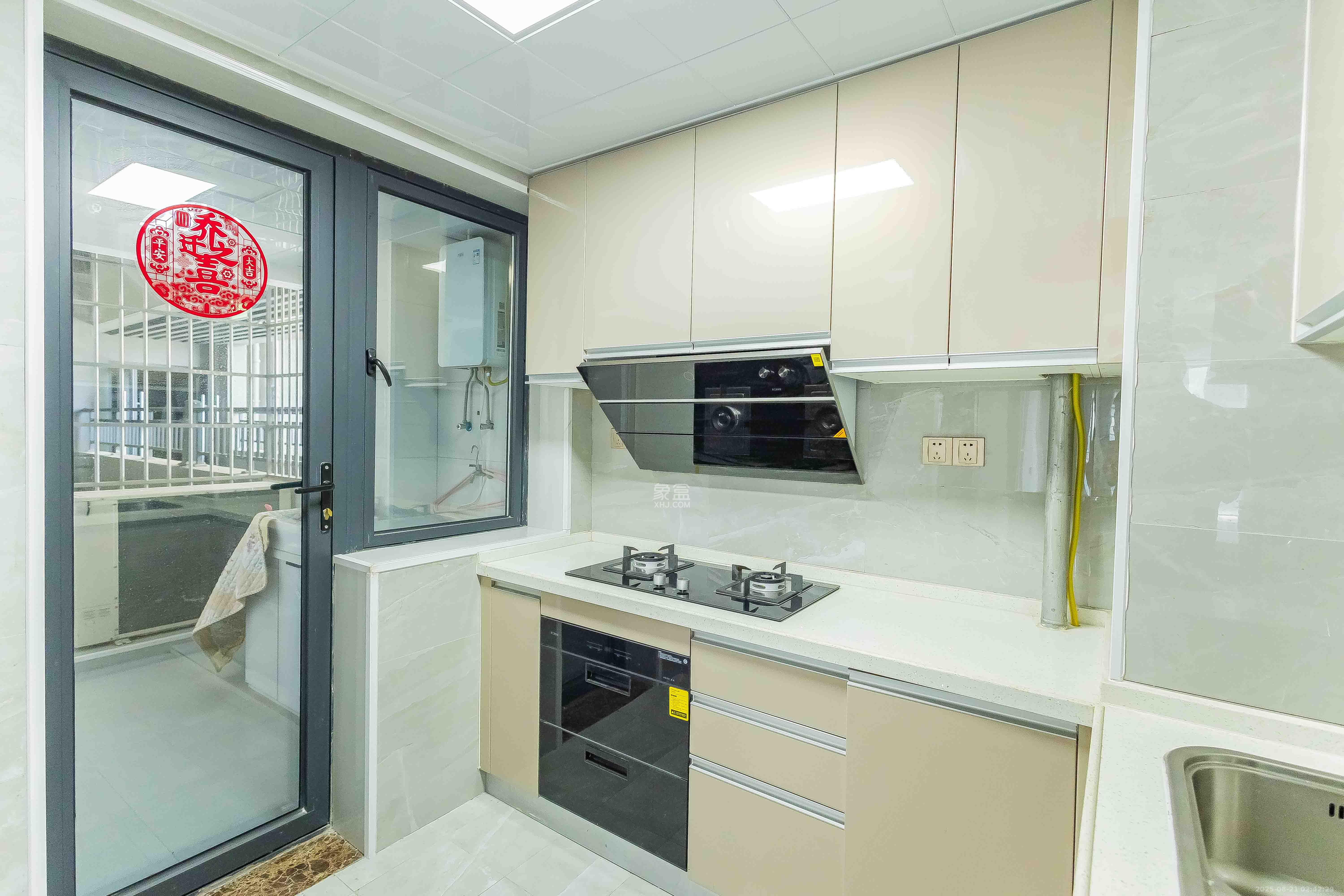 绿地长沙城际空间站(绿地新里佳苑)  1室0厅0卫    158.0万 绿地长沙城际空间站(绿地新里佳苑)  1室0厅0卫    158.0万其他