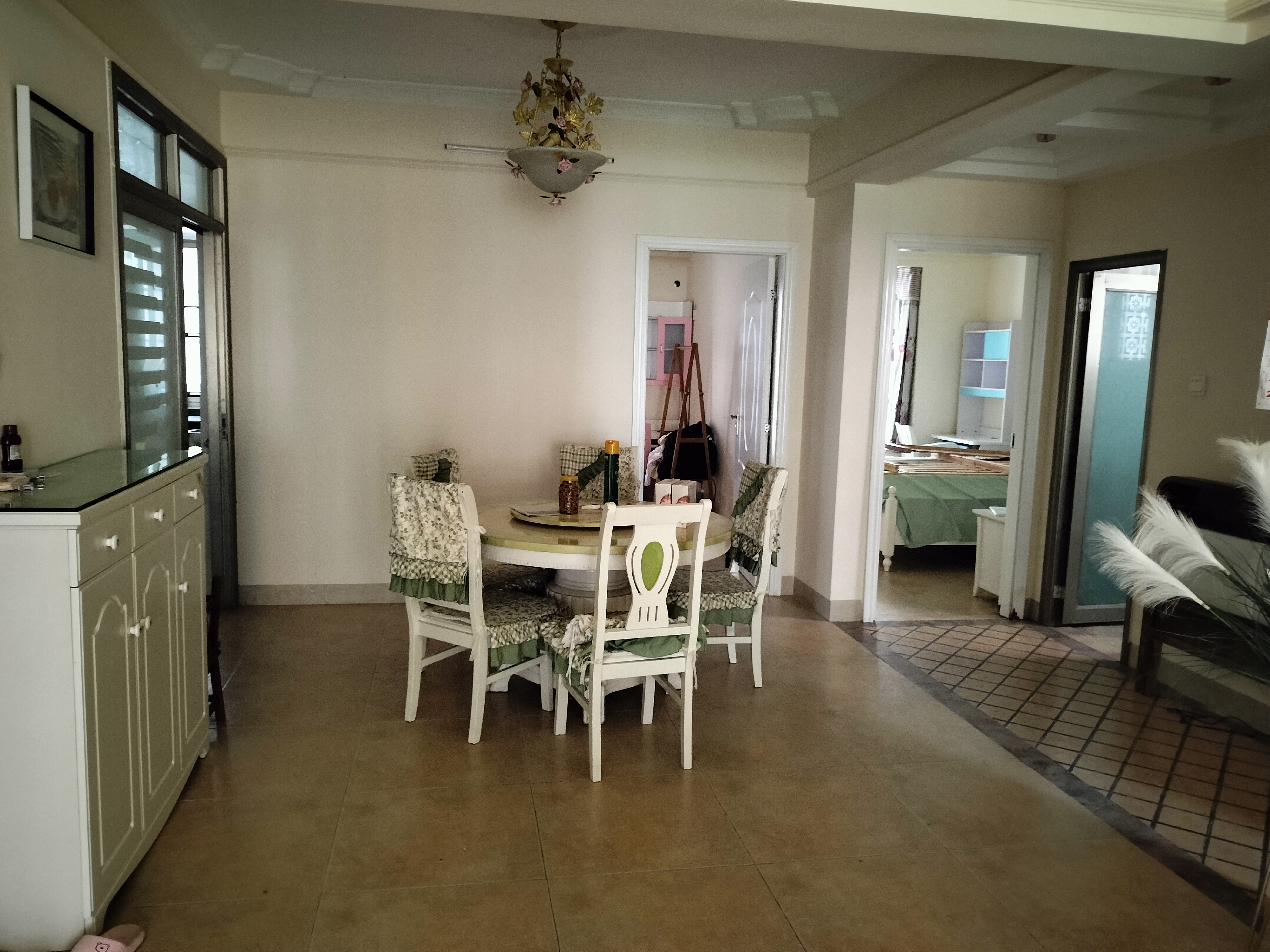 宁江花园 3室2厅2卫 2700.0元/月 宁江花园 3室2厅2卫 2700.0元/月室内图