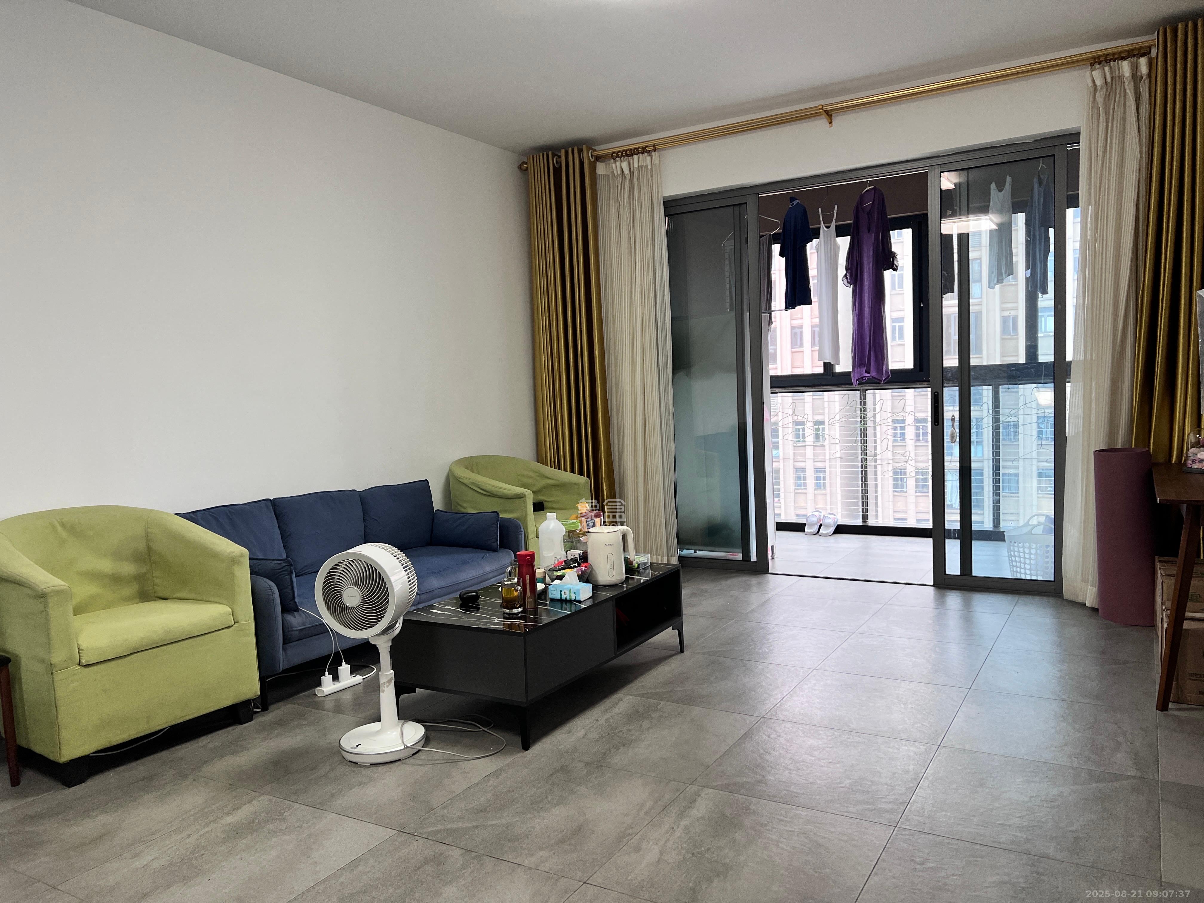 八方小区B区 3室2厅2卫 4800.0元/月 八方小区B区 3室2厅2卫 4800.0元/月室内图