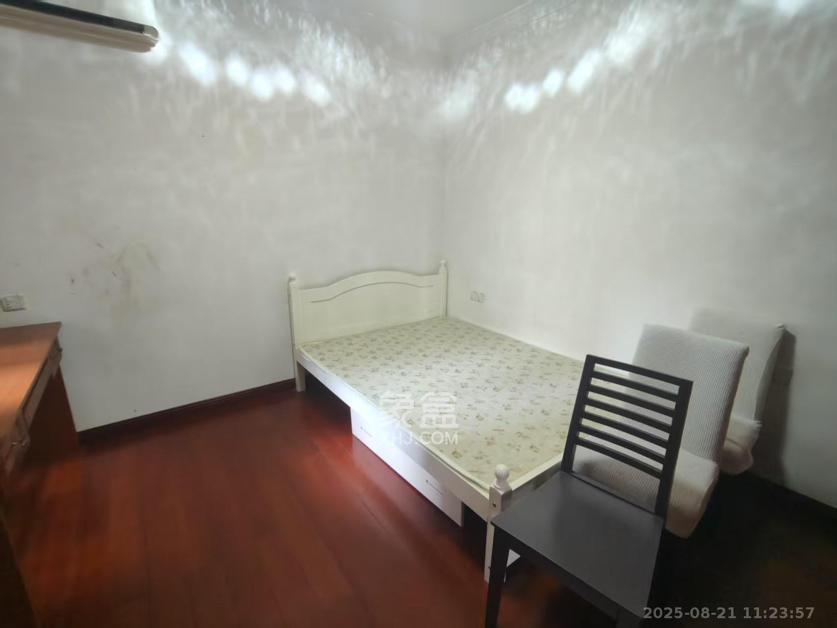 旭辉御府 3室2厅1卫 2500.0元/月 旭辉御府 3室2厅1卫 2500.0元/月室内图