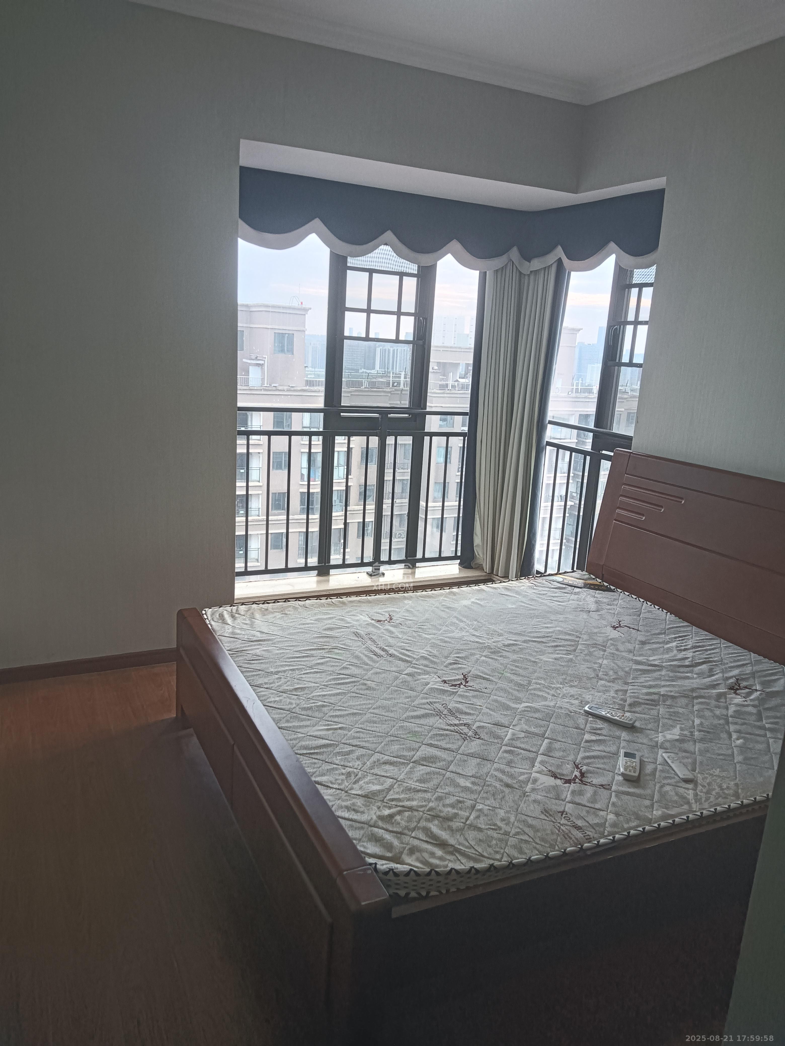 旺德府恺悦国际 4室2厅2卫 2300.0元/月 旺德府恺悦国际 4室2厅2卫 2300.0元/月室内图