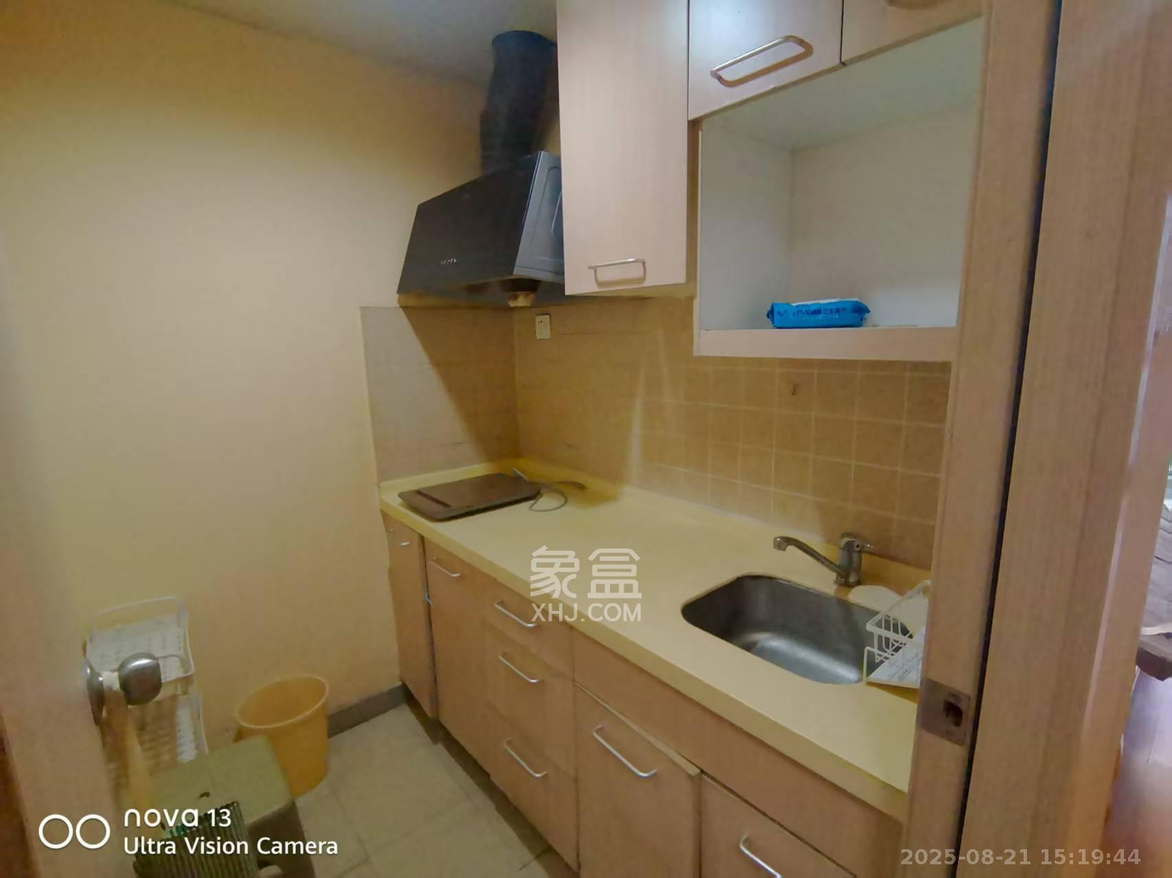 远大麓园  1室1厅1卫    1500.0元/月 远大麓园  1室1厅1卫    1500.0元/月室内图