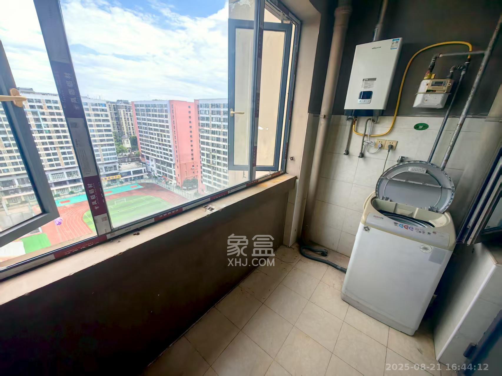 怡海星城  2室1厅1卫    1500.0元/月室内图