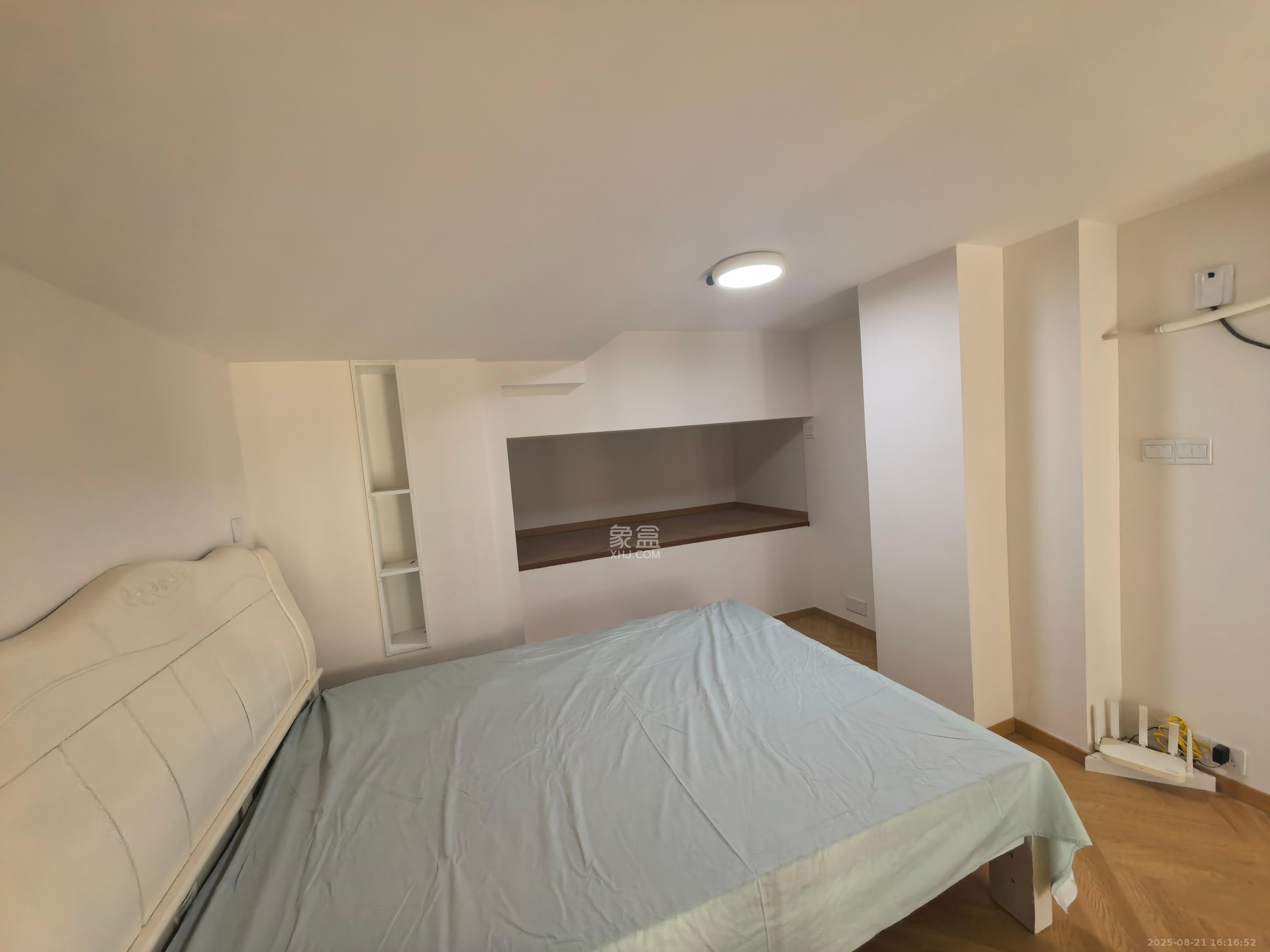 力高凤凰新天  1室1厅1卫    2300.0元/月 力高凤凰新天  1室1厅1卫    2300.0元/月室内图