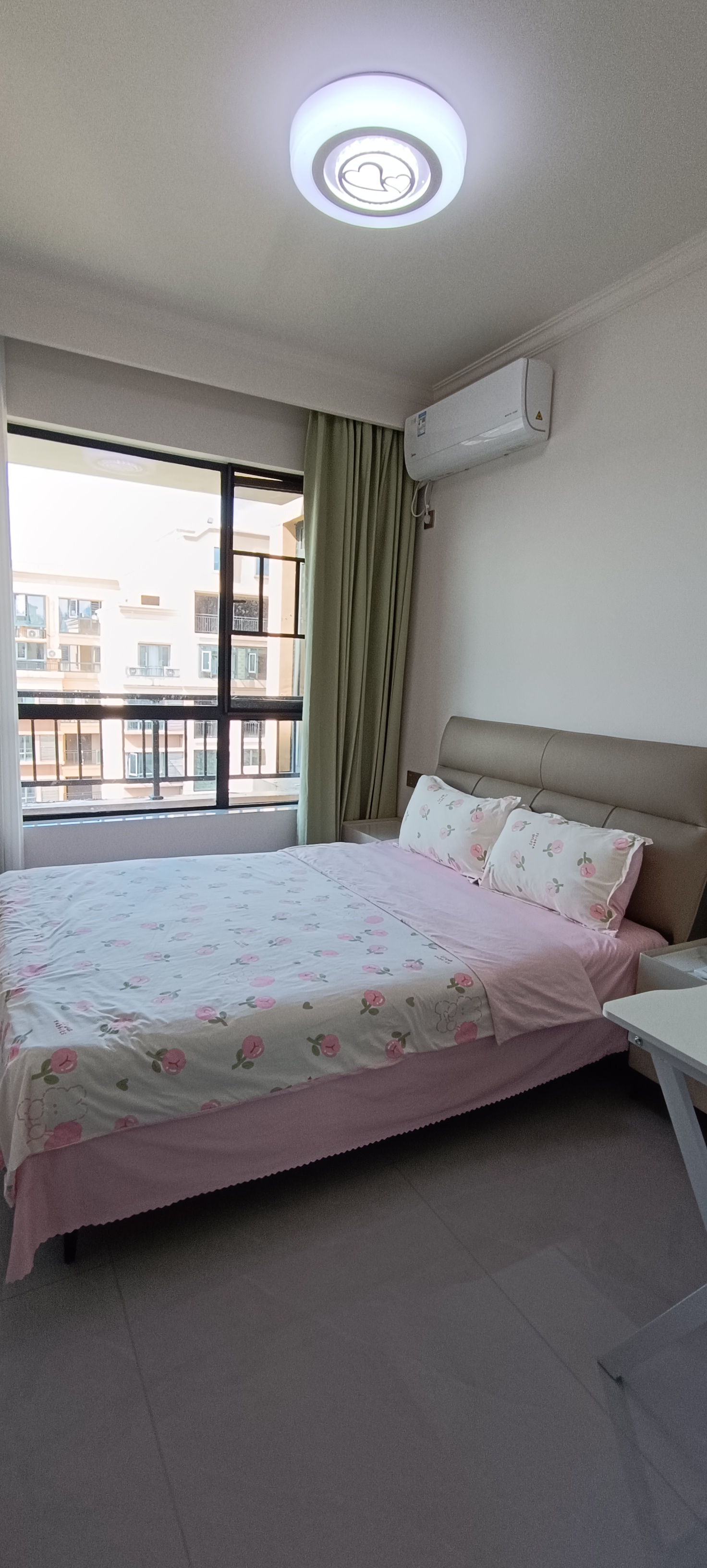 天门壹号 4室2厅2卫 2300.0元/月 天门壹号 4室2厅2卫 2300.0元/月室内图