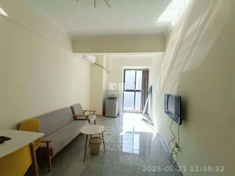 中建御山和苑 1室1厅1卫 1600.0元/月 中建御山和苑 1室1厅1卫 1600.0元/月室内图