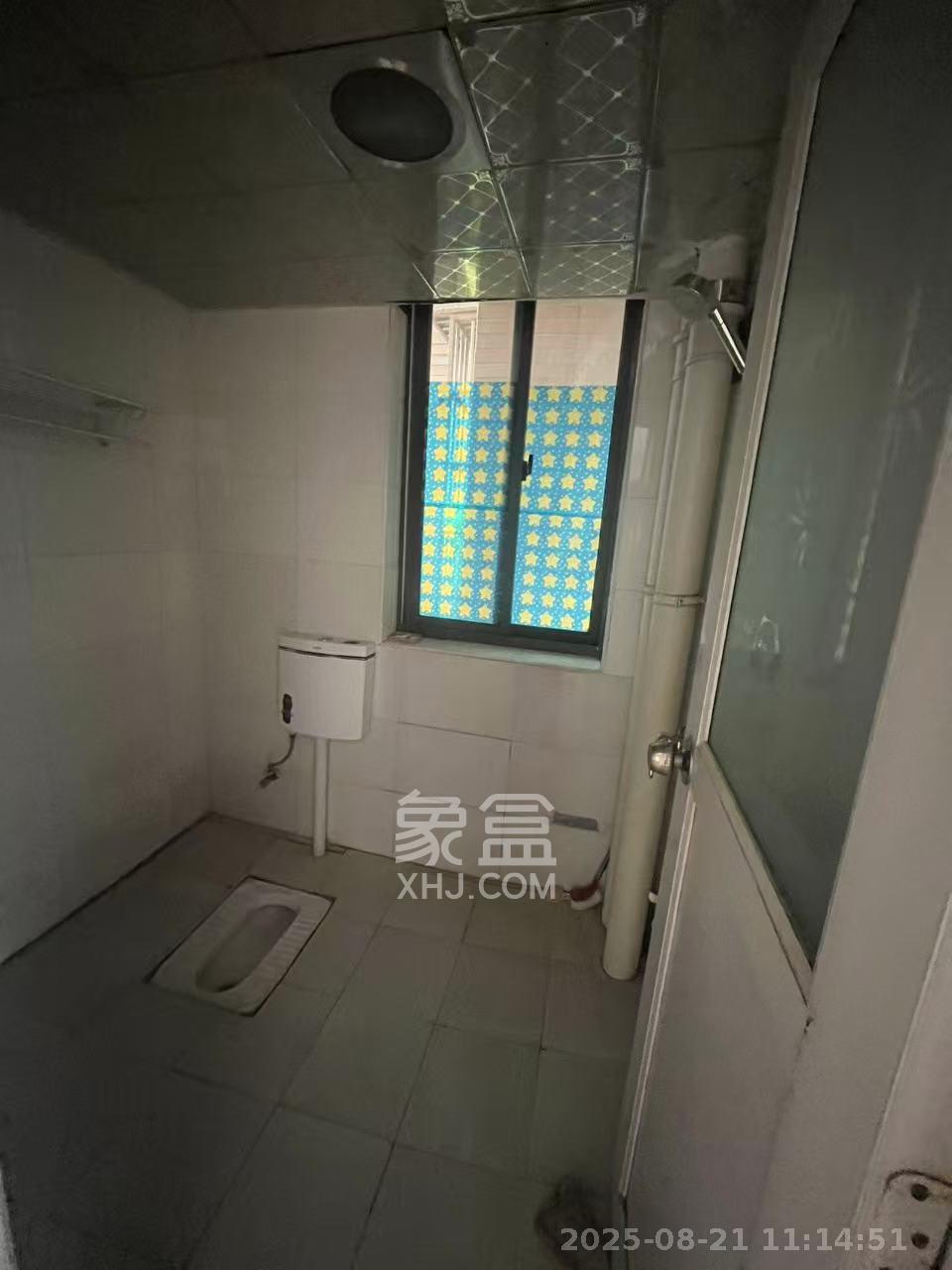 鑫远湘府华城  3室2厅2卫    2300.0元/月室内图