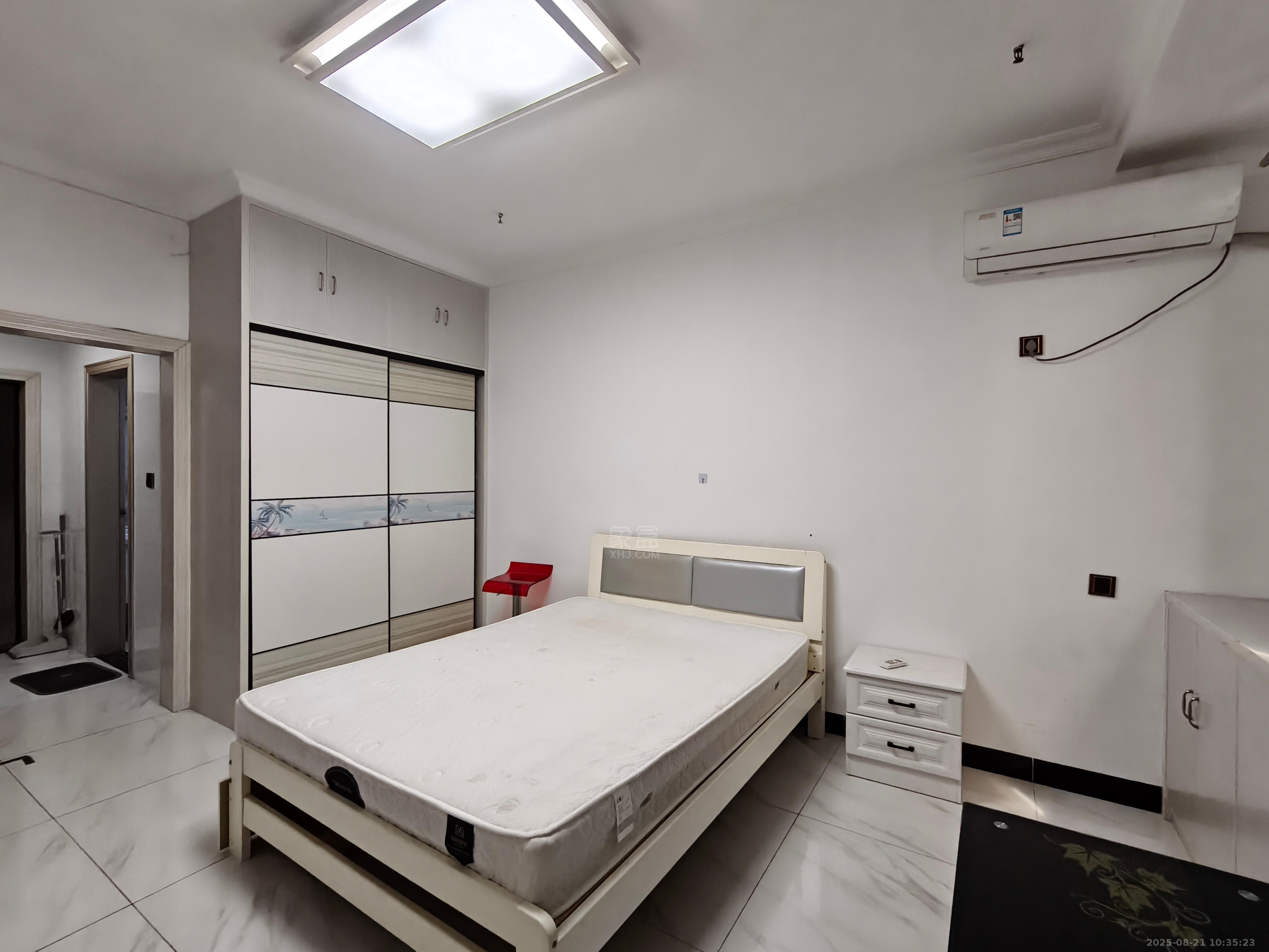 金质颐园 1室0厅1卫 1000.0元/月 金质颐园 1室0厅1卫 1000.0元/月室内图