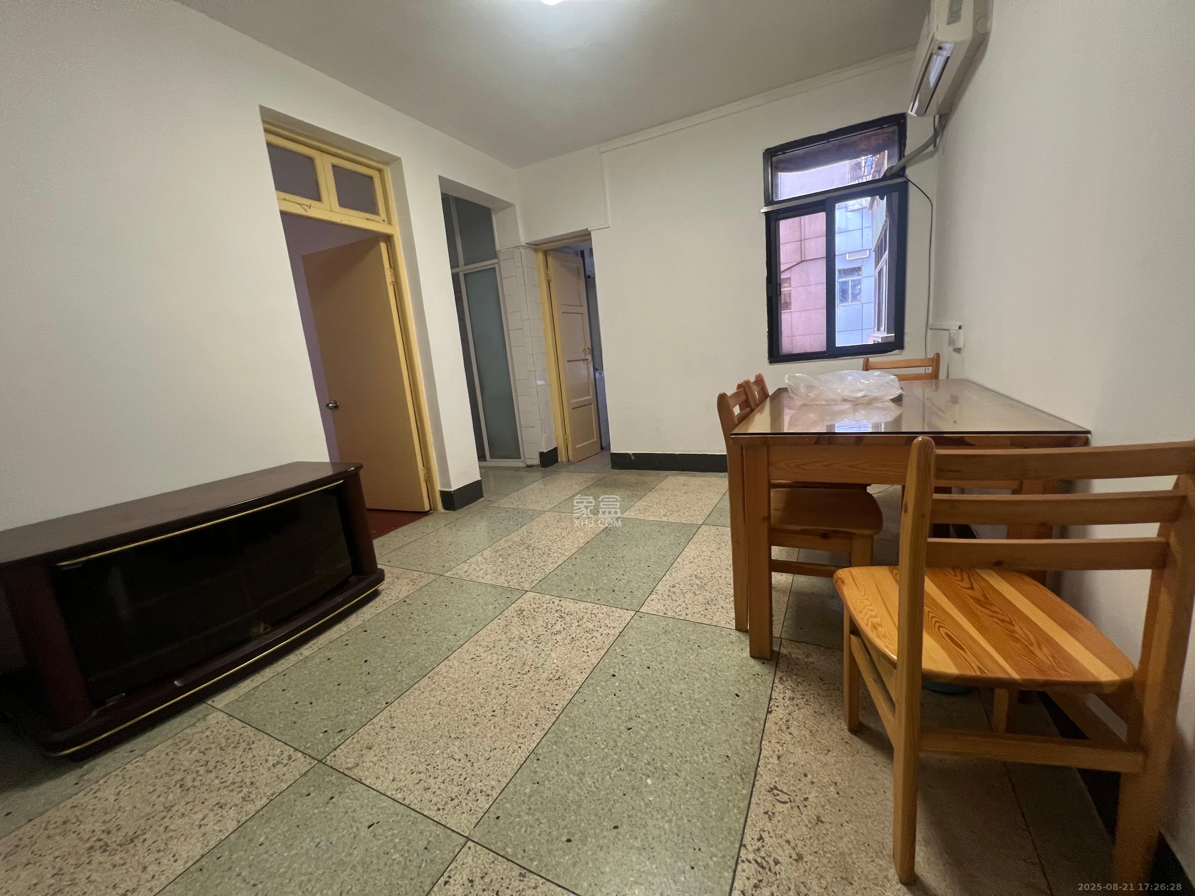 便河边散盘 2室1厅1卫 2400.0元/月 便河边散盘 2室1厅1卫 2400.0元/月室内图