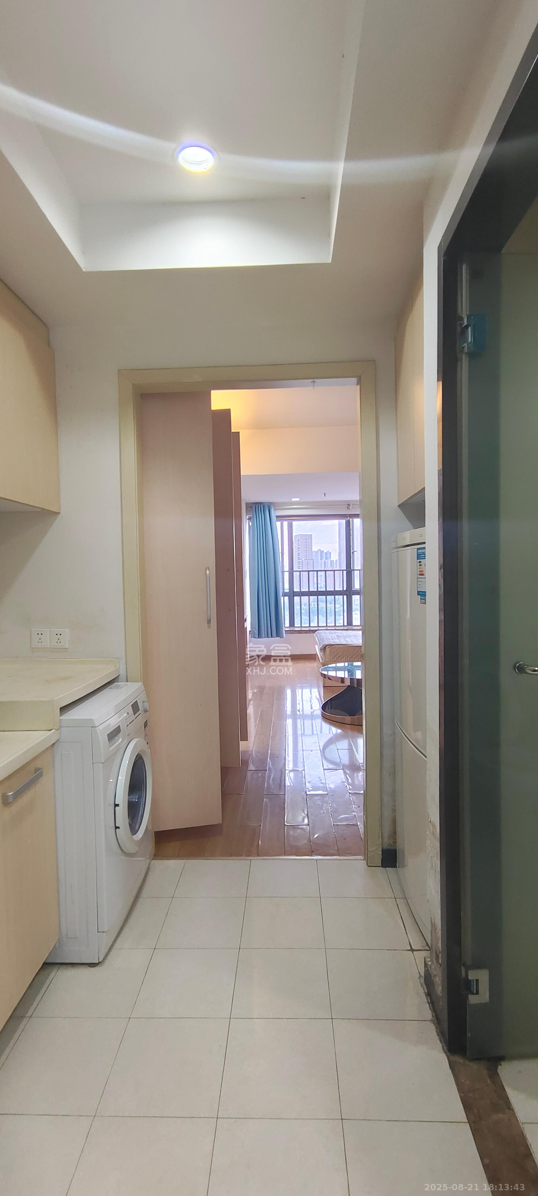 融科檀香山(融科紫檀、香山国际) 1室1厅1卫 1600.0元/月 融科檀香山(融科紫檀、香山国际) 1室1厅1卫 1600.0元/月室内图