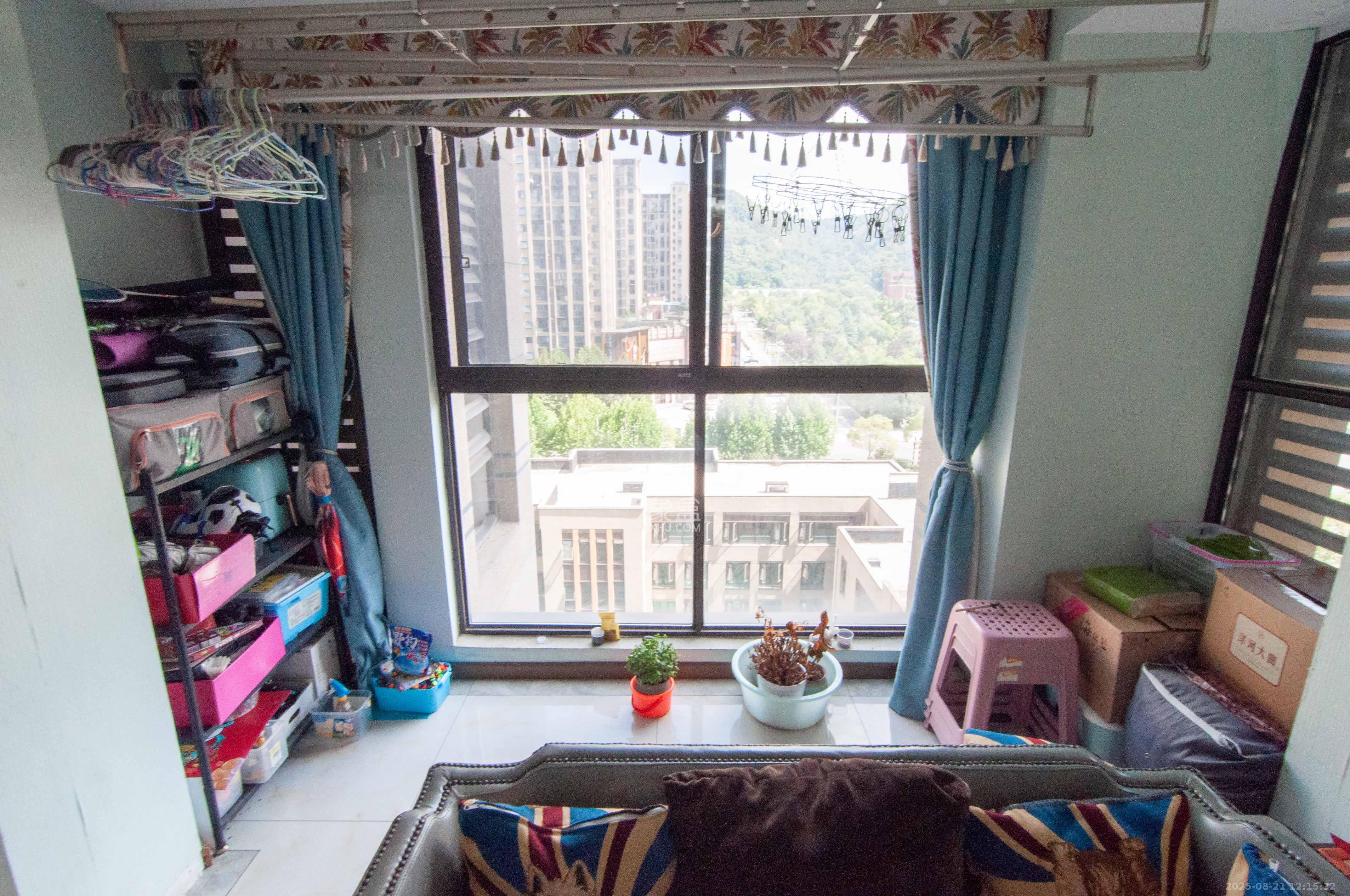 金茂梅溪湖 3室2厅2卫 140.0万 金茂梅溪湖 3室2厅2卫 140.0万其他