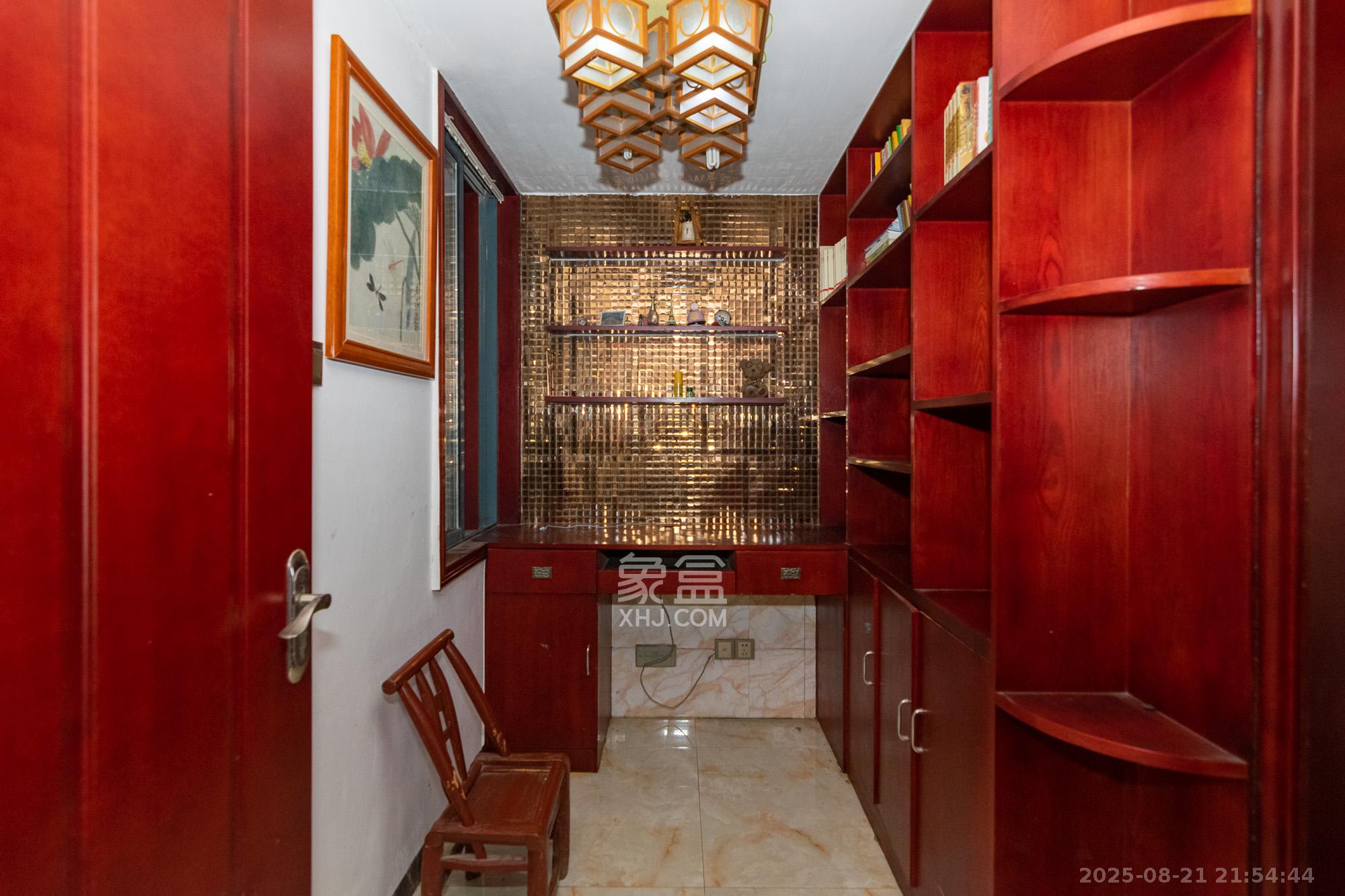 新雅黄金苑  3室2厅2卫    68.0万 新雅黄金苑  3室2厅2卫    68.0万其他