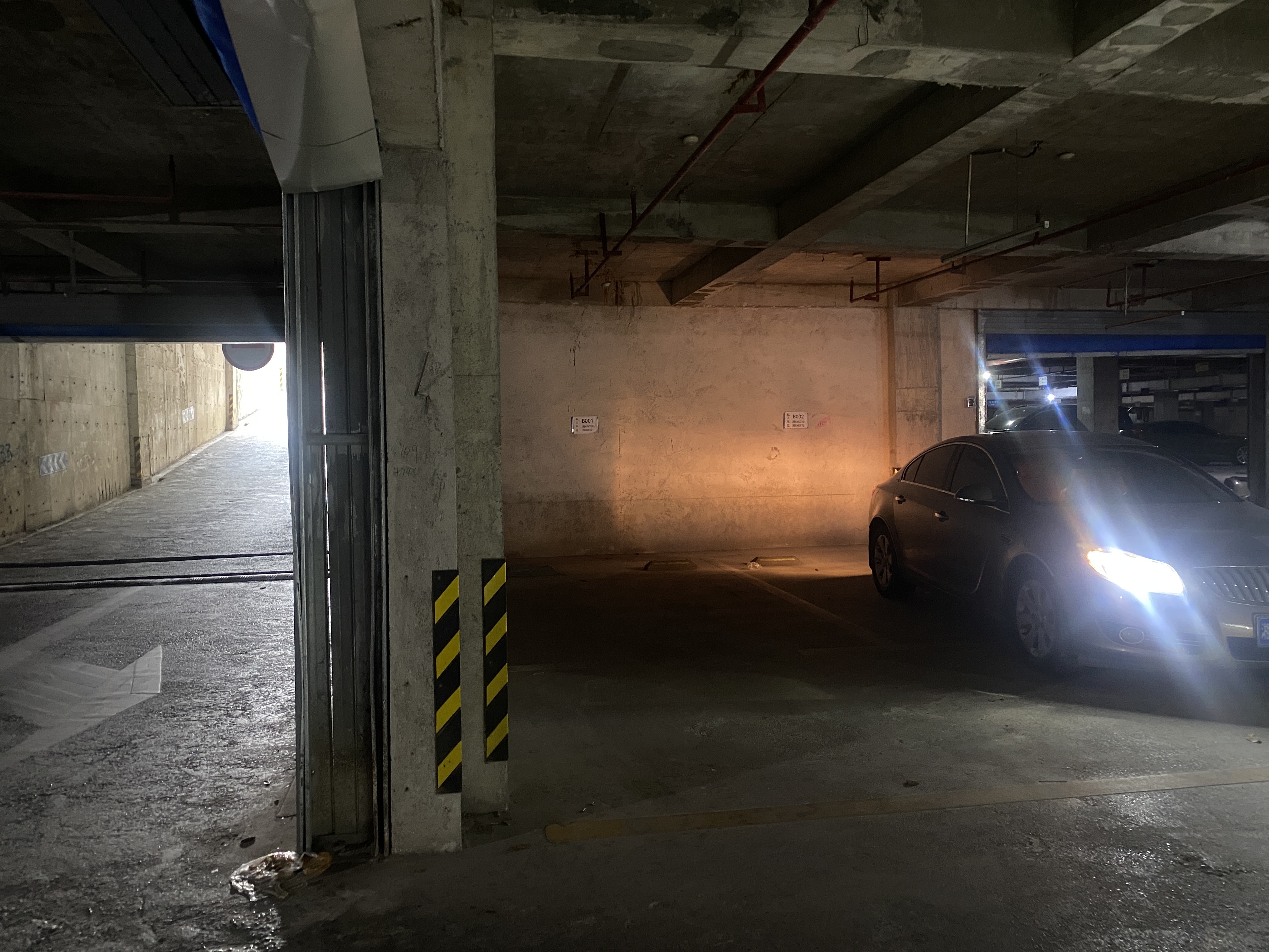 树鑫城市花园 4室2厅2卫 70.68万 树鑫城市花园 4室2厅2卫 70.68万客厅