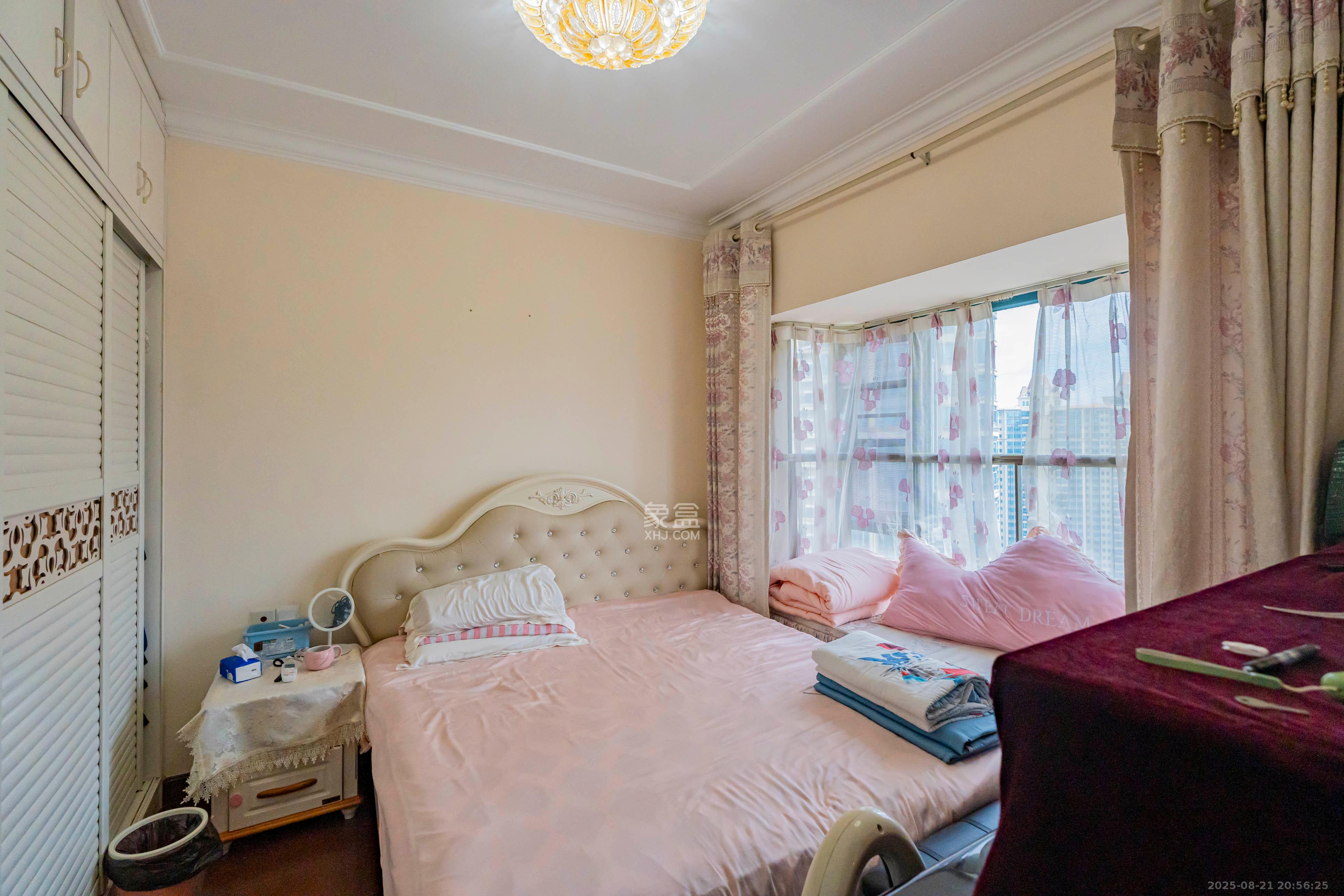 恒大雅苑  2室2厅1卫    76.0万 恒大雅苑  2室2厅1卫    76.0万卧室