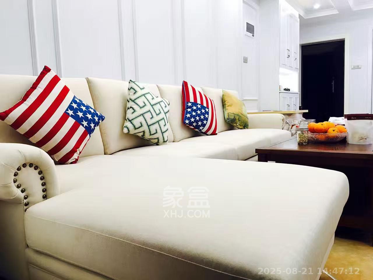 中建芙蓉嘉苑  3室2厅1卫    2600.0元/月