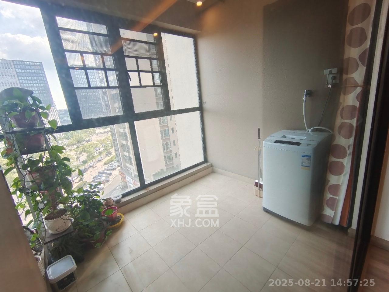 汇金城/嘉华城(二期、三期)  3室2厅1卫    2600.0元/月 汇金城/嘉华城(二期、三期)  3室2厅1卫    2600.0元/月室内图