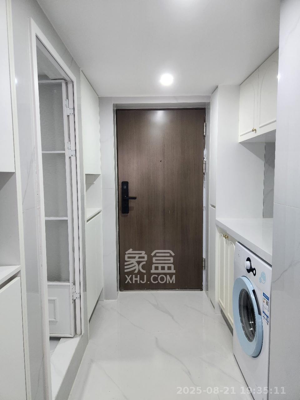 龙湖铂金岛  2室2厅1卫   2500.00元/月室内图