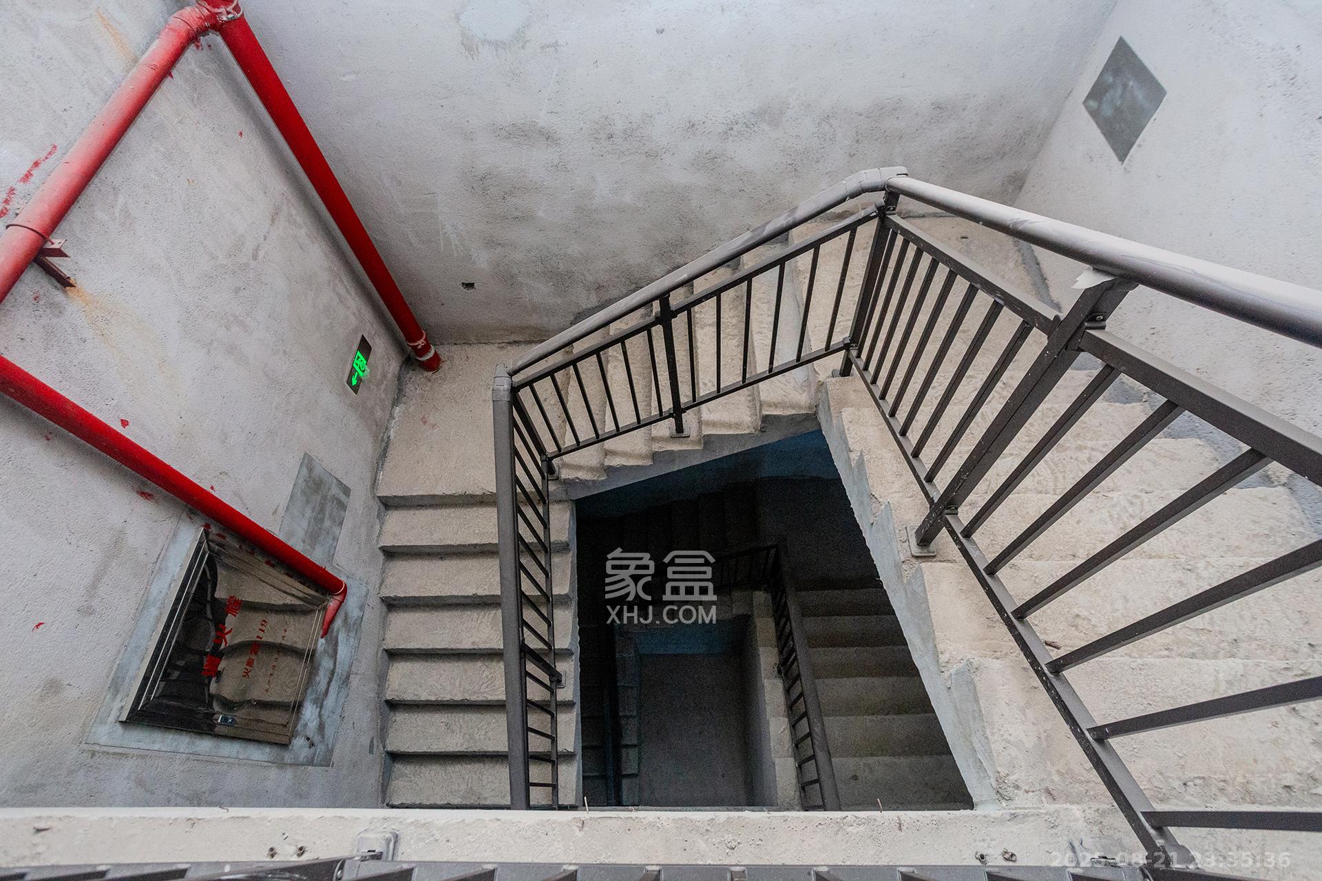 长房润和湘江玥 6室2厅2卫 600.0万 长房润和湘江玥 6室2厅2卫 600.0万其他