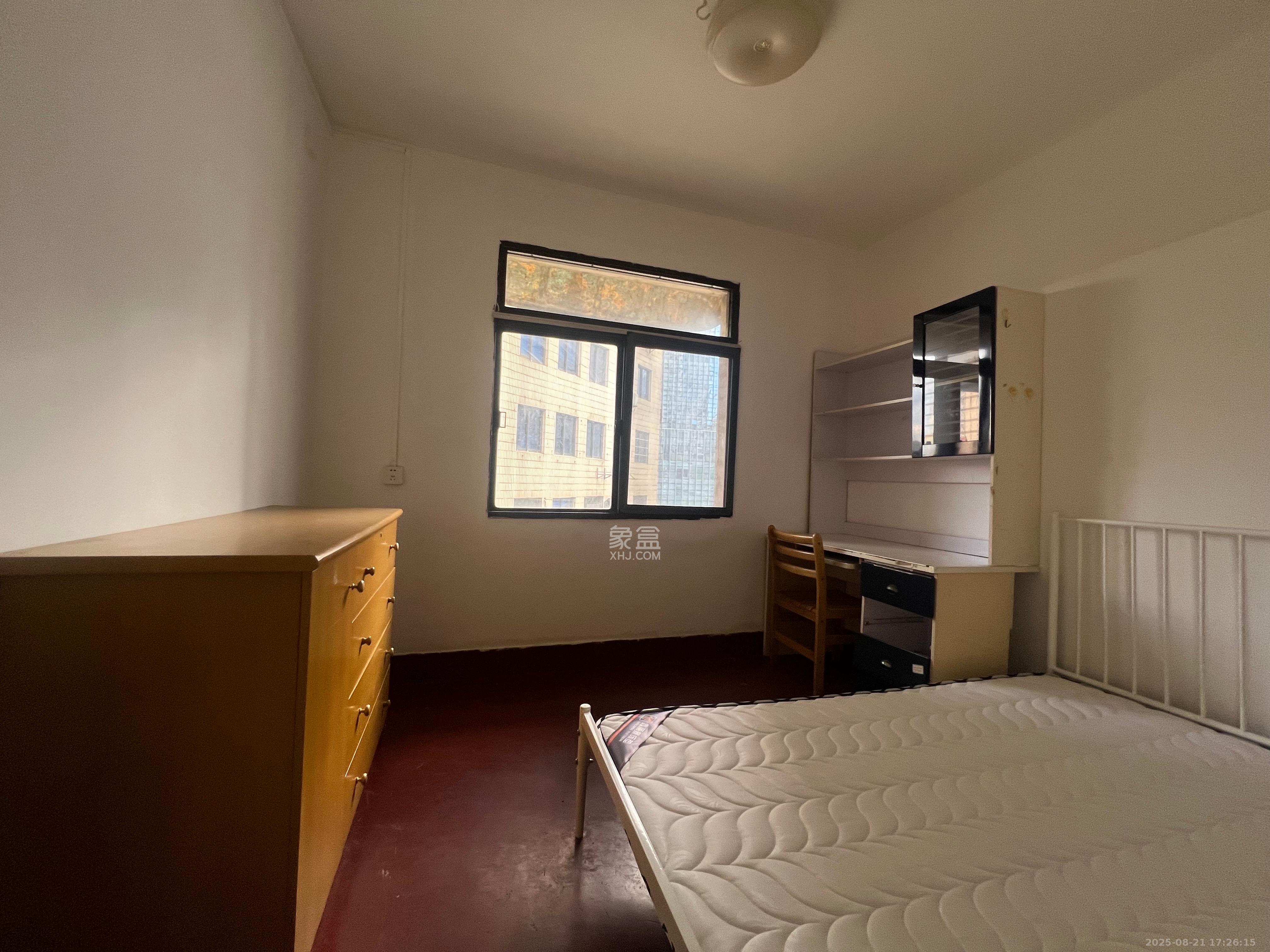 便河边散盘 2室1厅1卫 2400.0元/月 便河边散盘 2室1厅1卫 2400.0元/月室内图