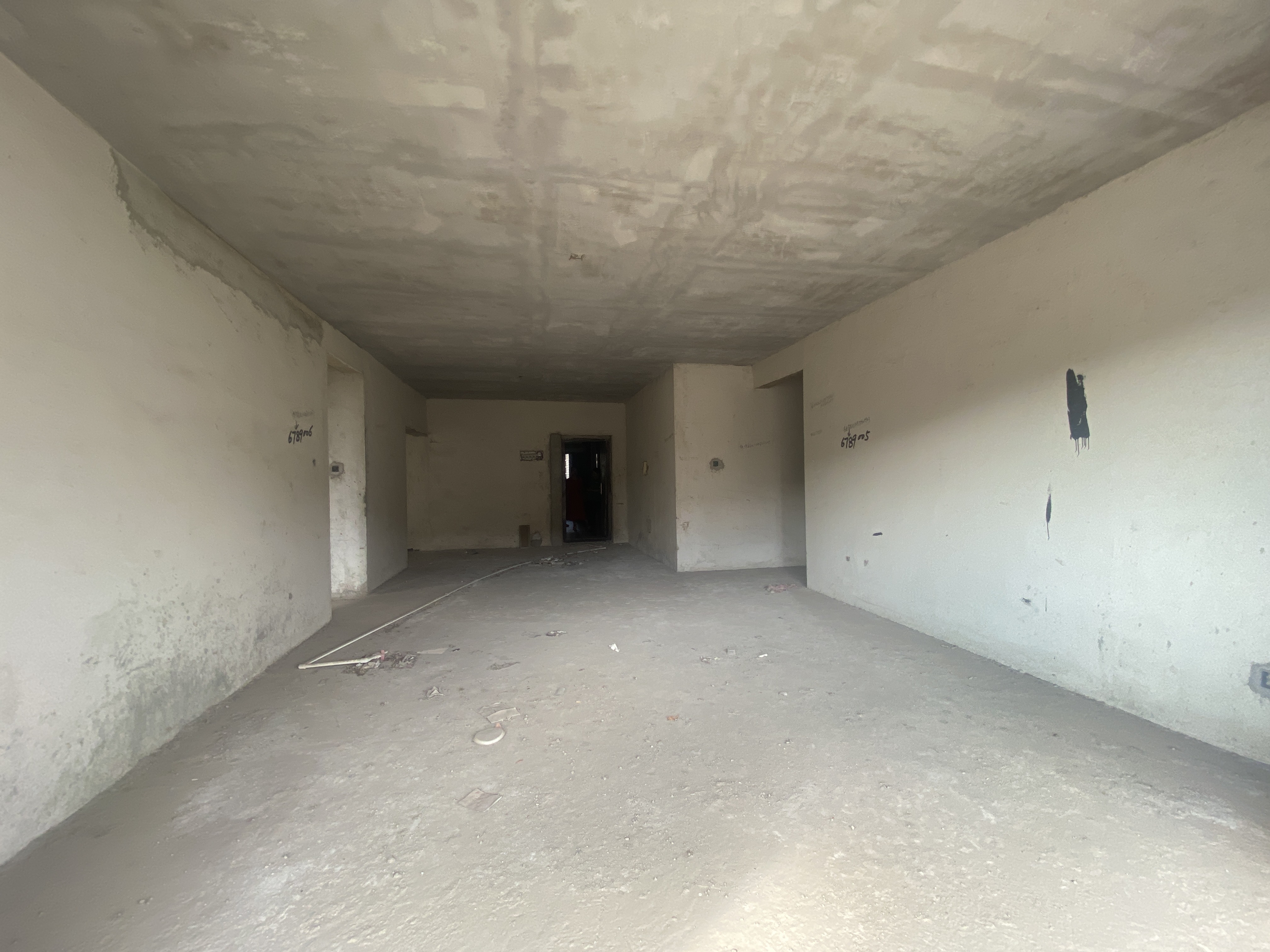 树鑫城市花园 4室2厅2卫 70.68万 树鑫城市花园 4室2厅2卫 70.68万客厅